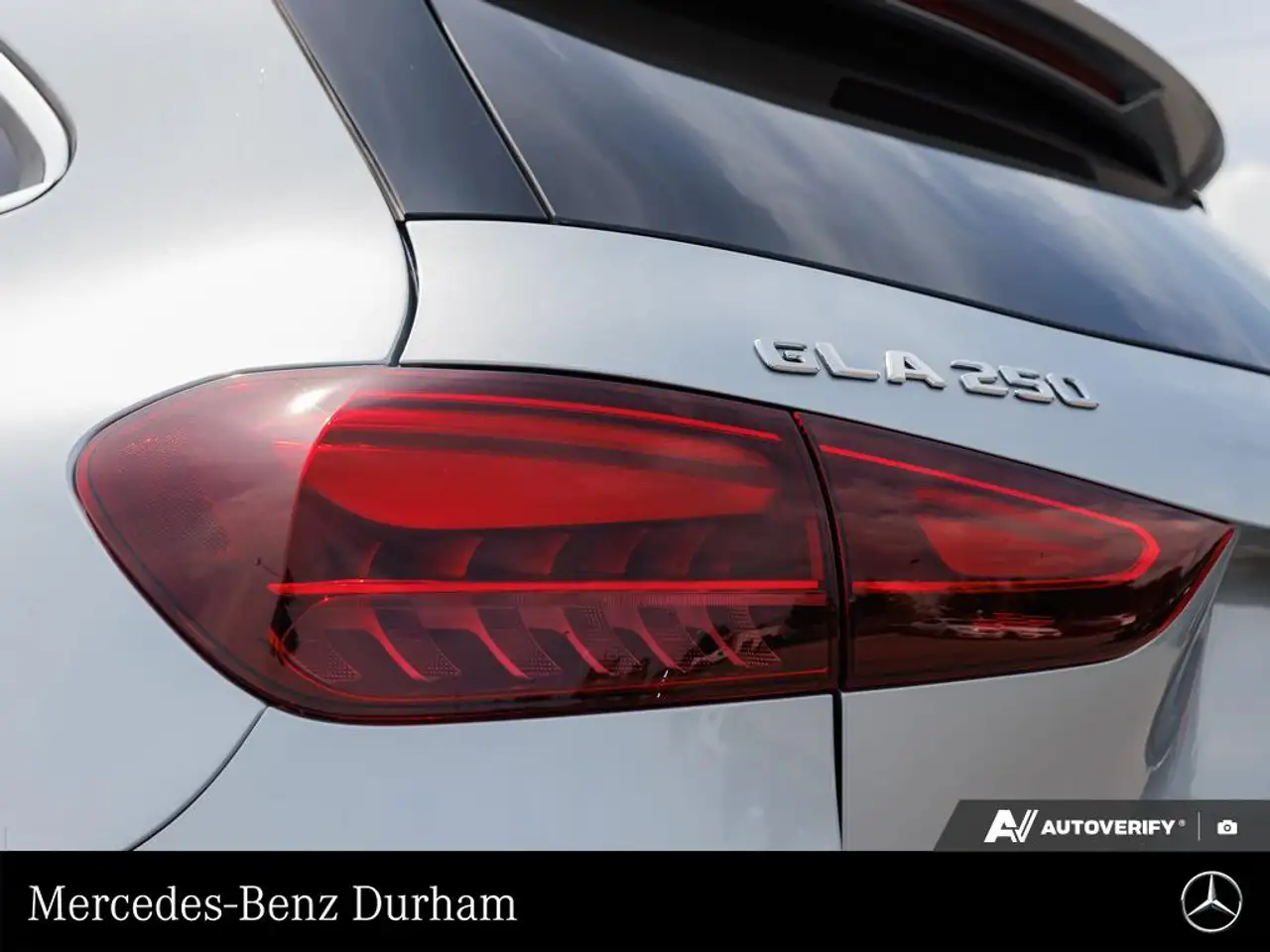 Mercedes-Benz GLA fotografie Mercedes-Benz GLA