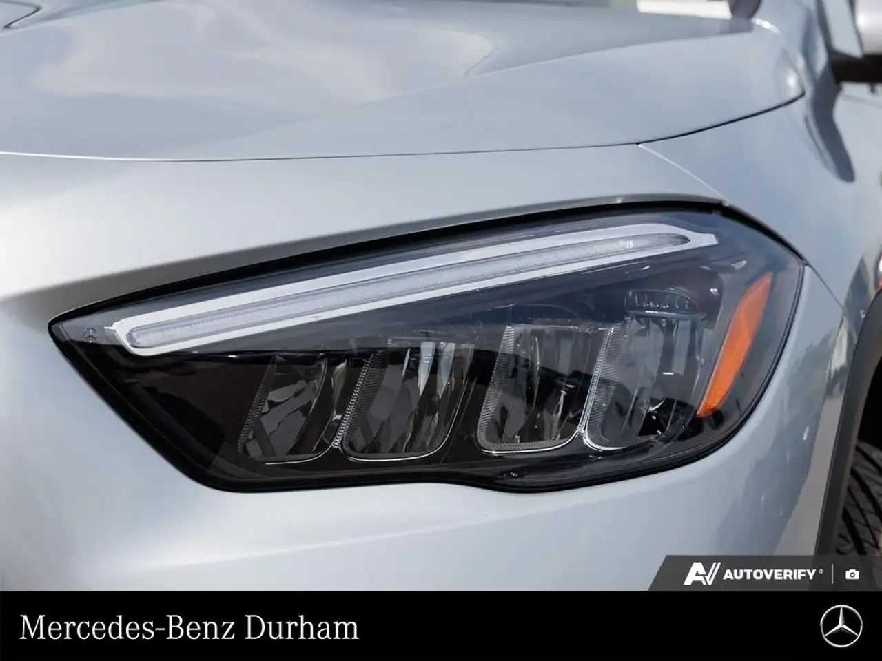 Mercedes-Benz GLA fotografie Mercedes-Benz GLA