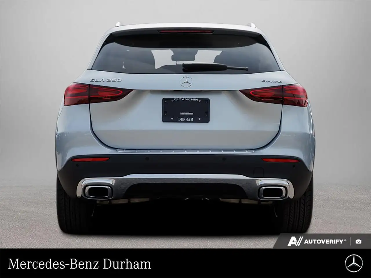 Mercedes-Benz GLA fotografie Mercedes-Benz GLA