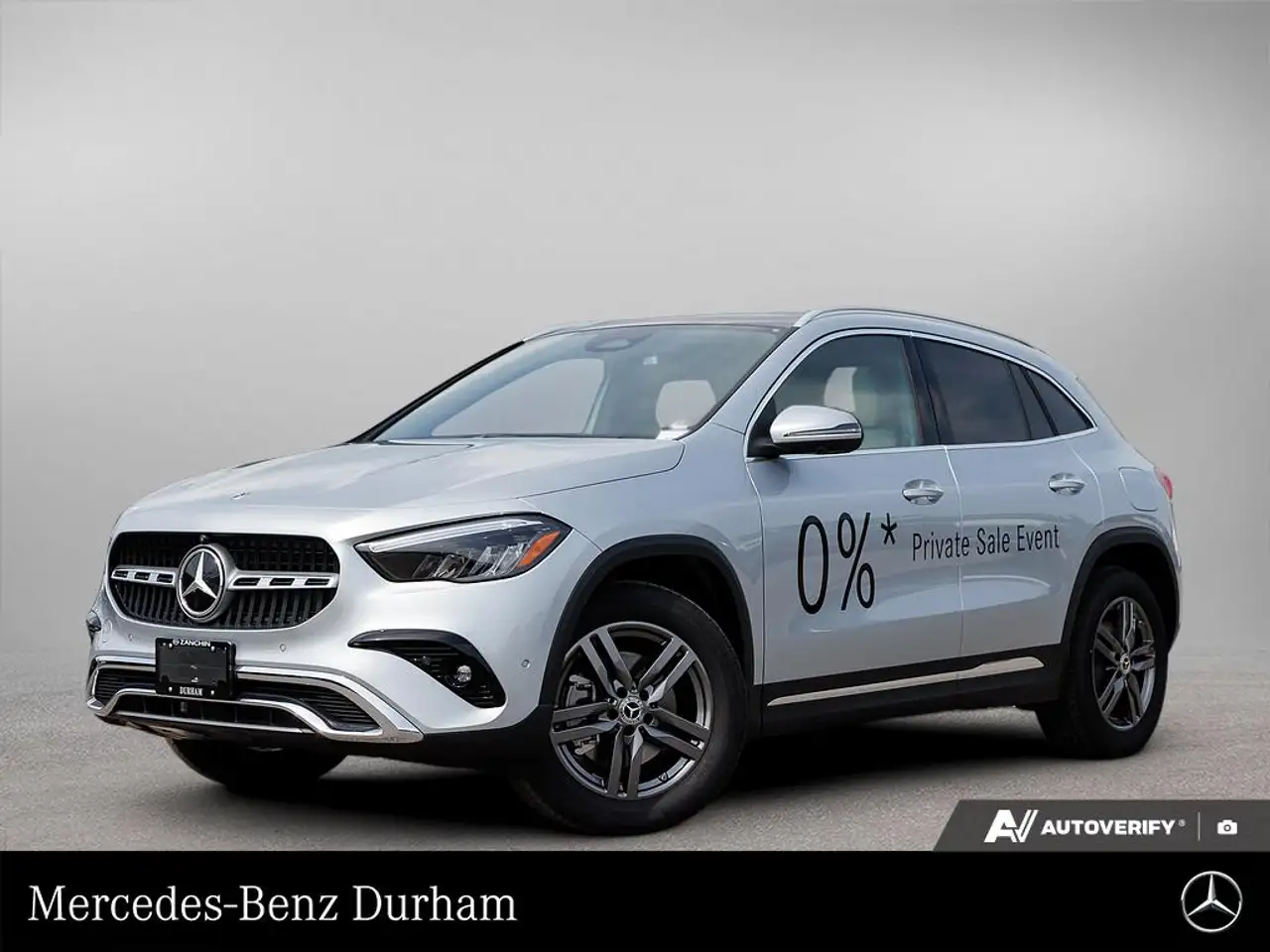 Mercedes-Benz GLA fotografie Mercedes-Benz GLA