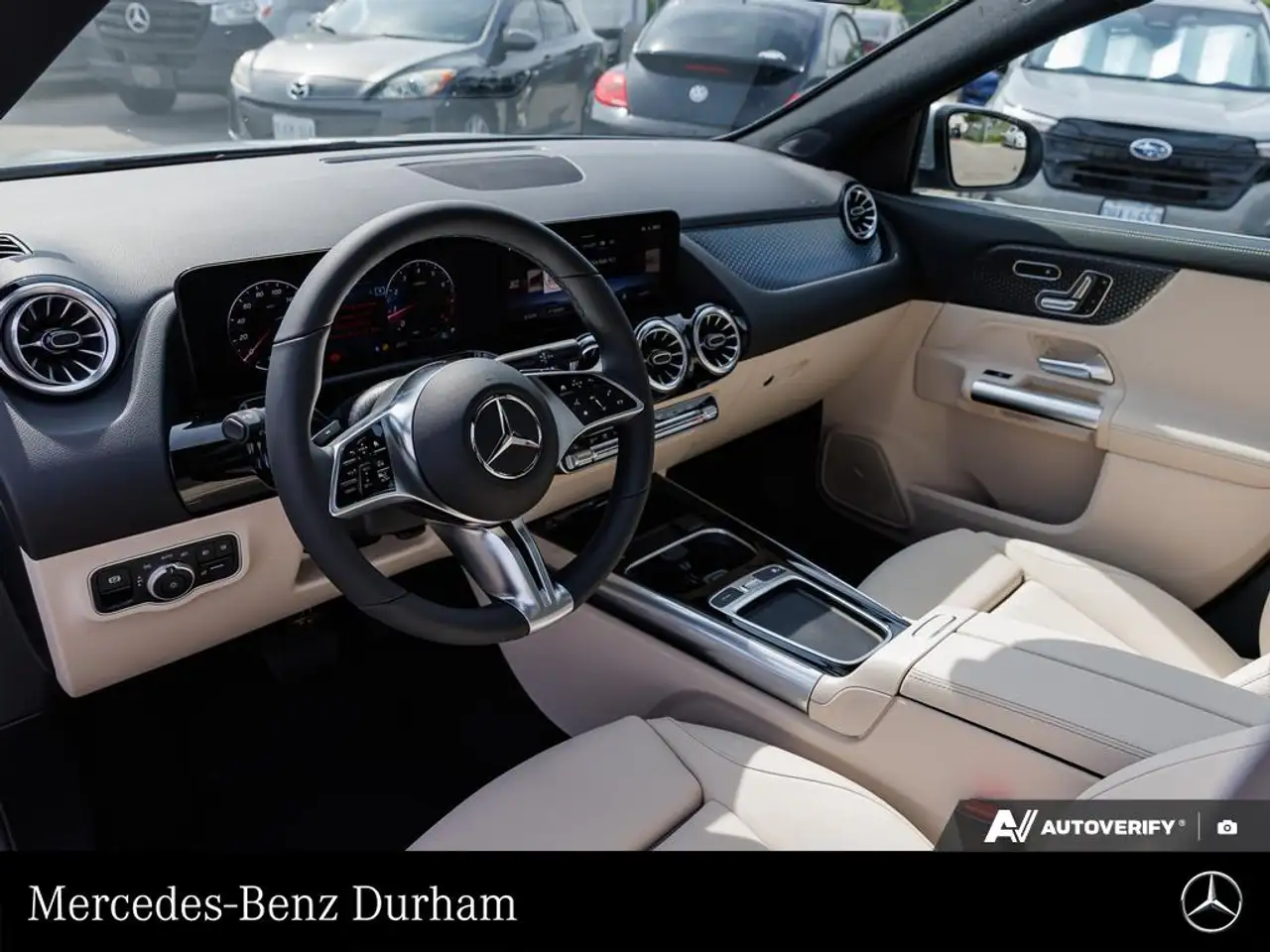 Mercedes-Benz GLA fotografie Mercedes-Benz GLA