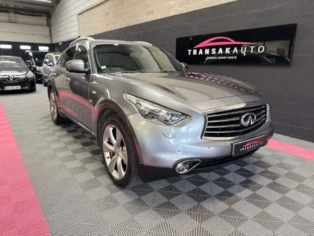 Infiniti QX70 3.0 D V6 S Premium 238 CV - Bose Attelage Toit Ouvrant