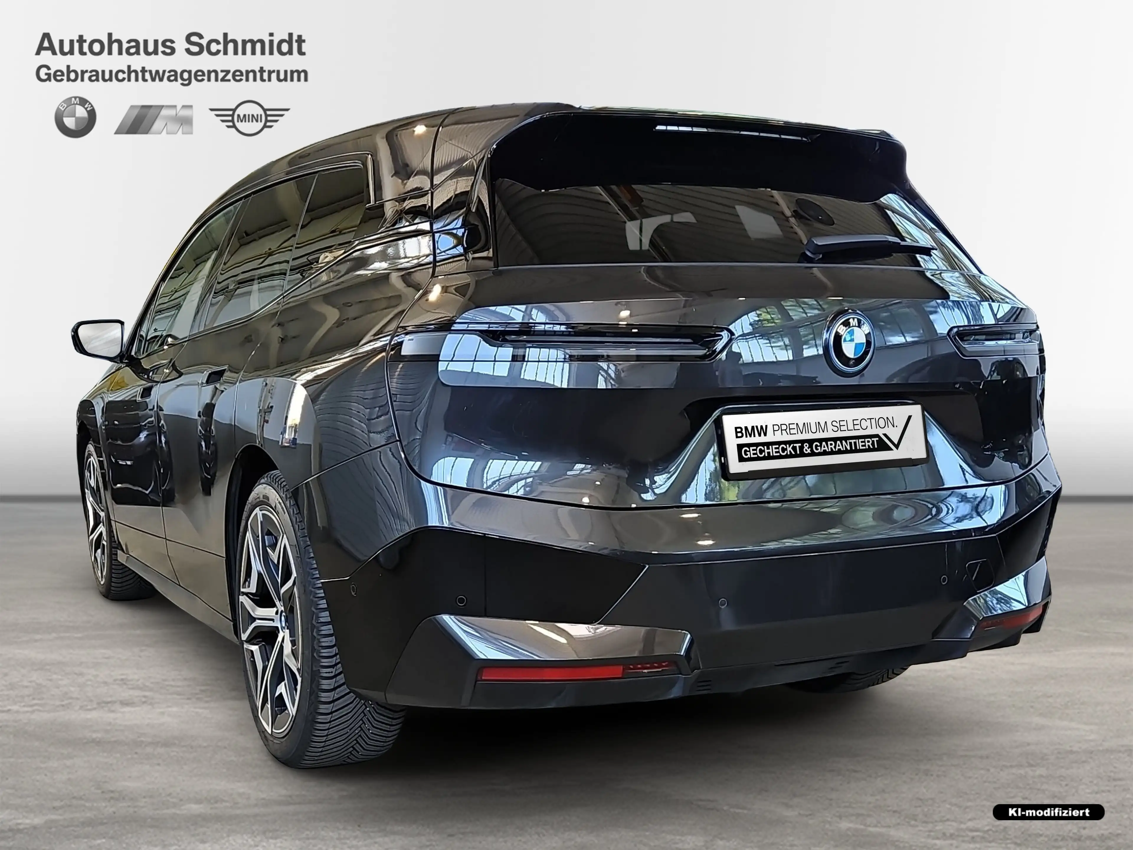 BMW iX xDrive40 *Sportpaket*22"*LC Prof.*HUD*H/K*AHK*SkyL — photo 3