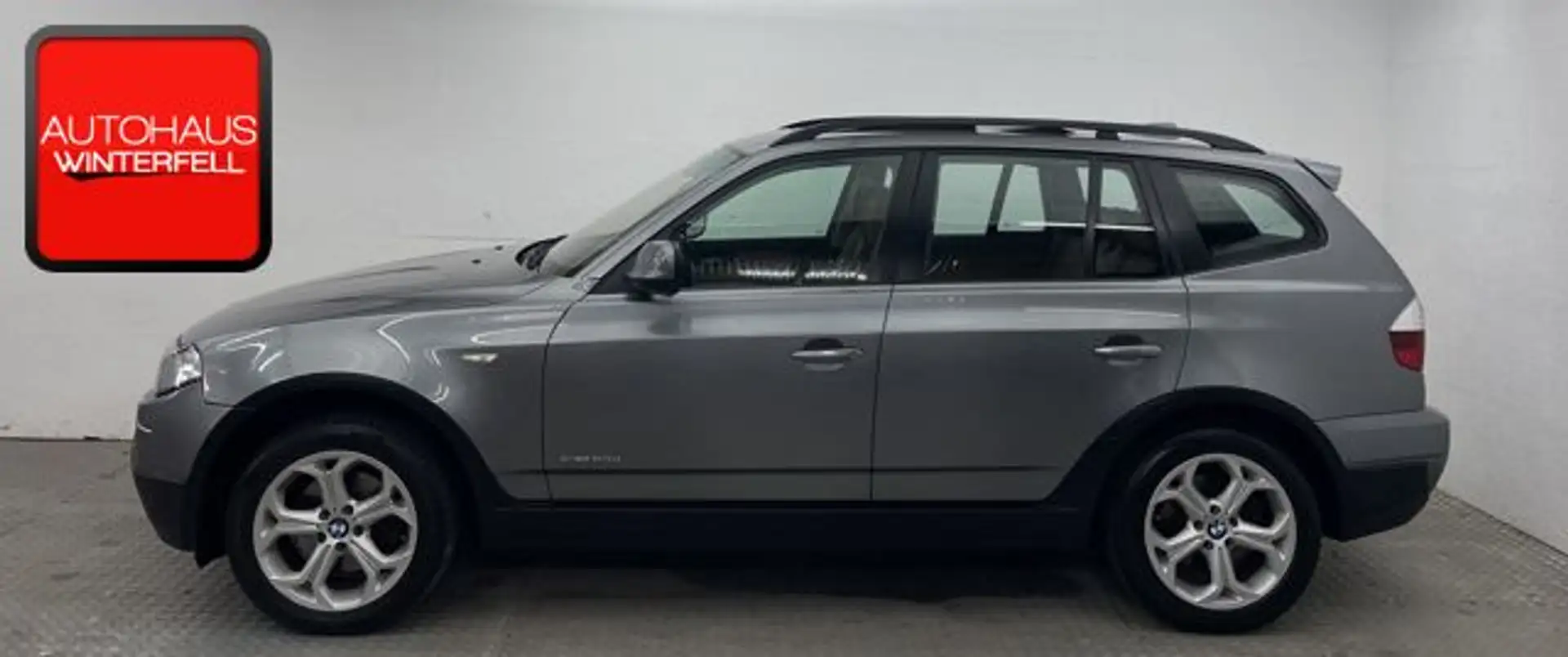 BMW X3 2.0d xDrive Edition Exclusive PANO+AHK+XENON+ Grau - 2