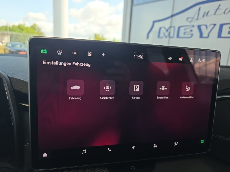 Skoda Kodiaq Sportline 1,5TSI aAHK/7-Sitzer/Pano/Matrix/Navi — photo 38