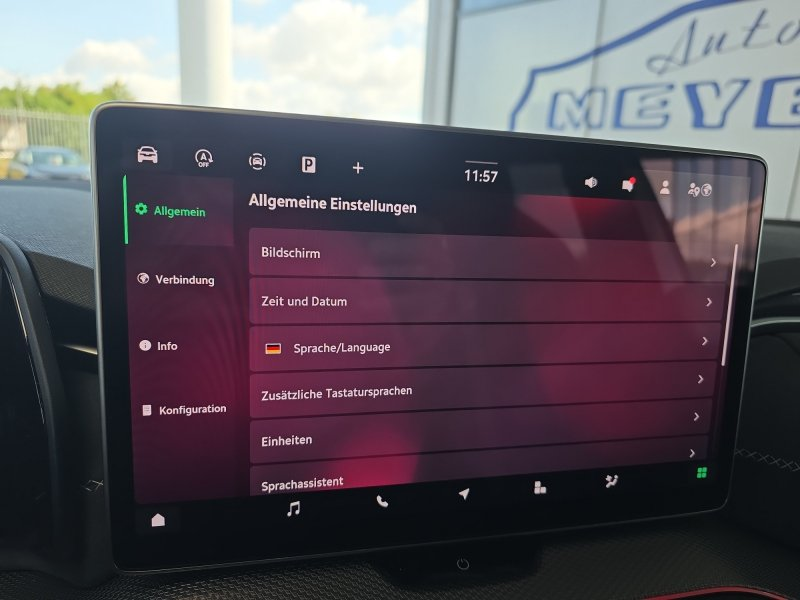 Skoda Kodiaq Sportline 1,5TSI aAHK/7-Sitzer/Pano/Matrix/Navi — photo 37