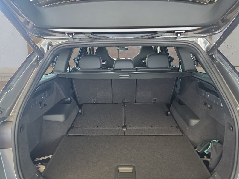 Skoda Kodiaq Sportline 1,5TSI aAHK/7-Sitzer/Pano/Matrix/Navi — photo 16