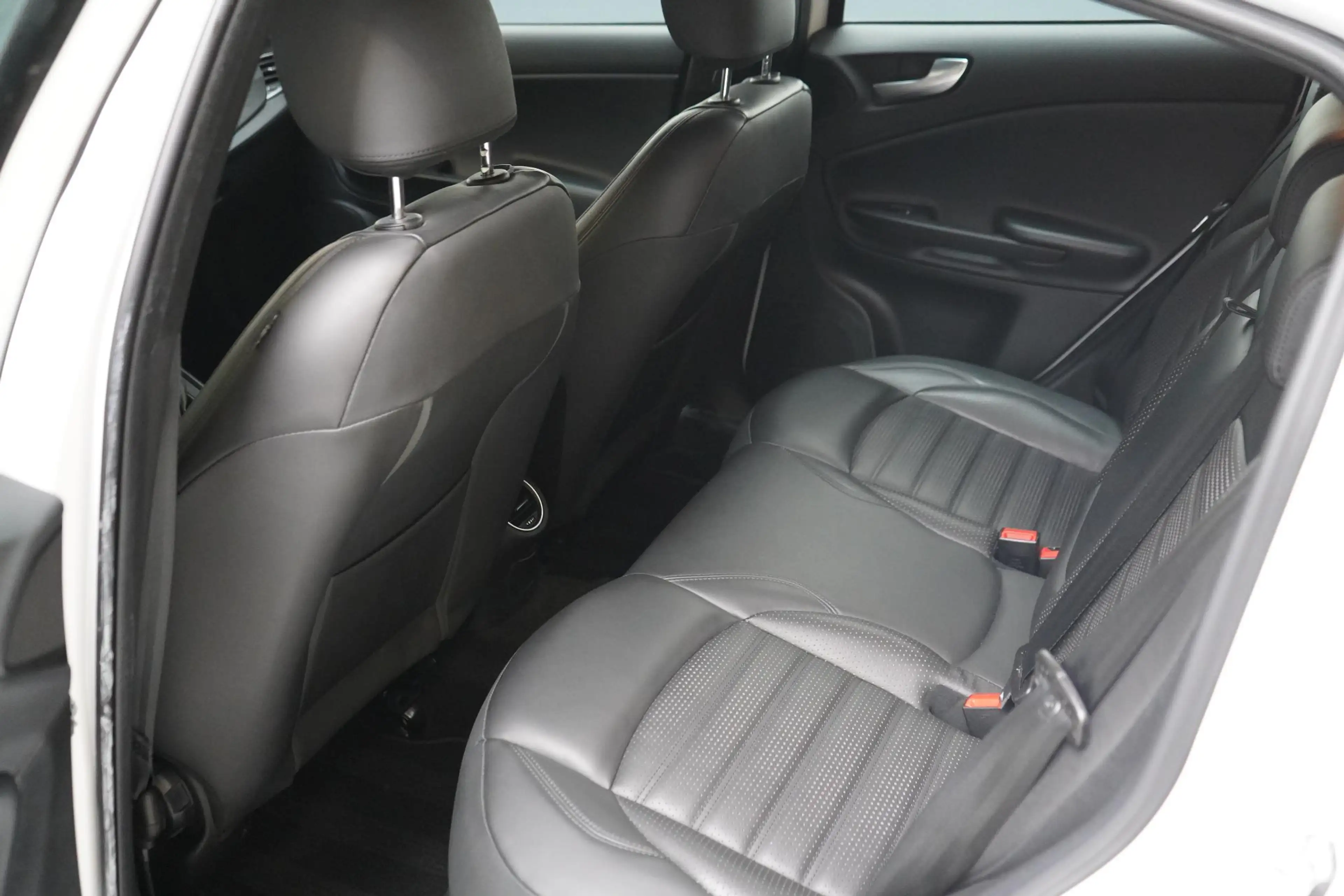 Alfa Romeo Giulietta 1.4 Turbo MultiAir Super | Leder | Stoelverwarming — photo 11
