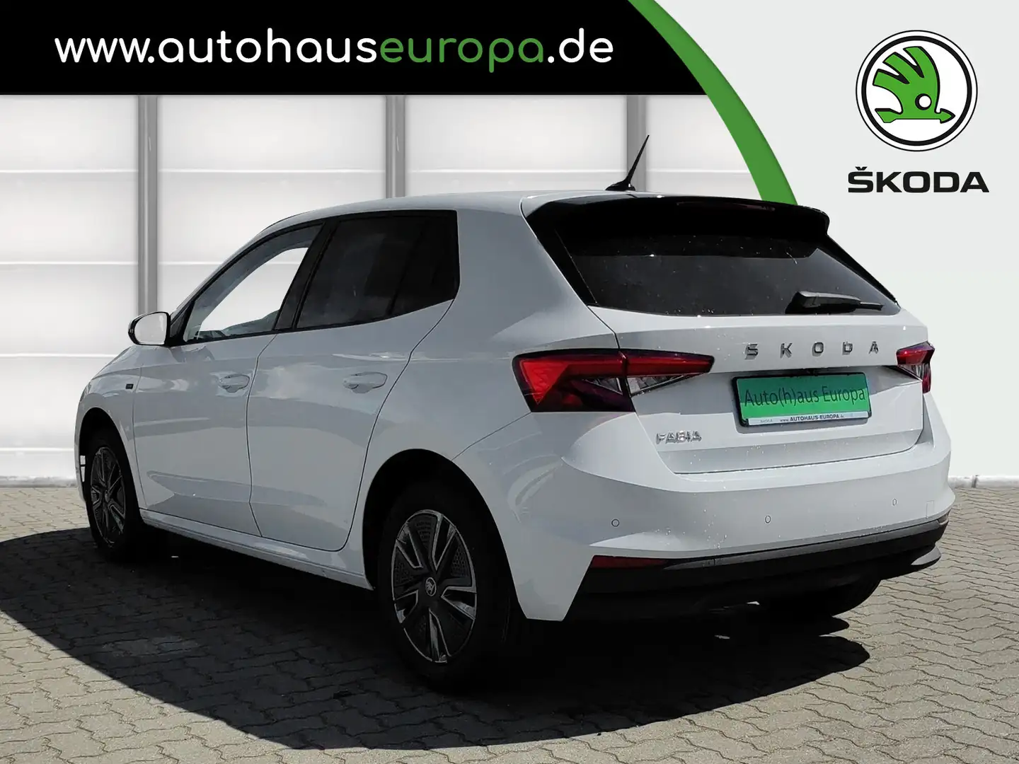 Skoda Fabia 1.0 TSI Tour FLA ACC SpurH SpurW KAM LED Weiß - 2