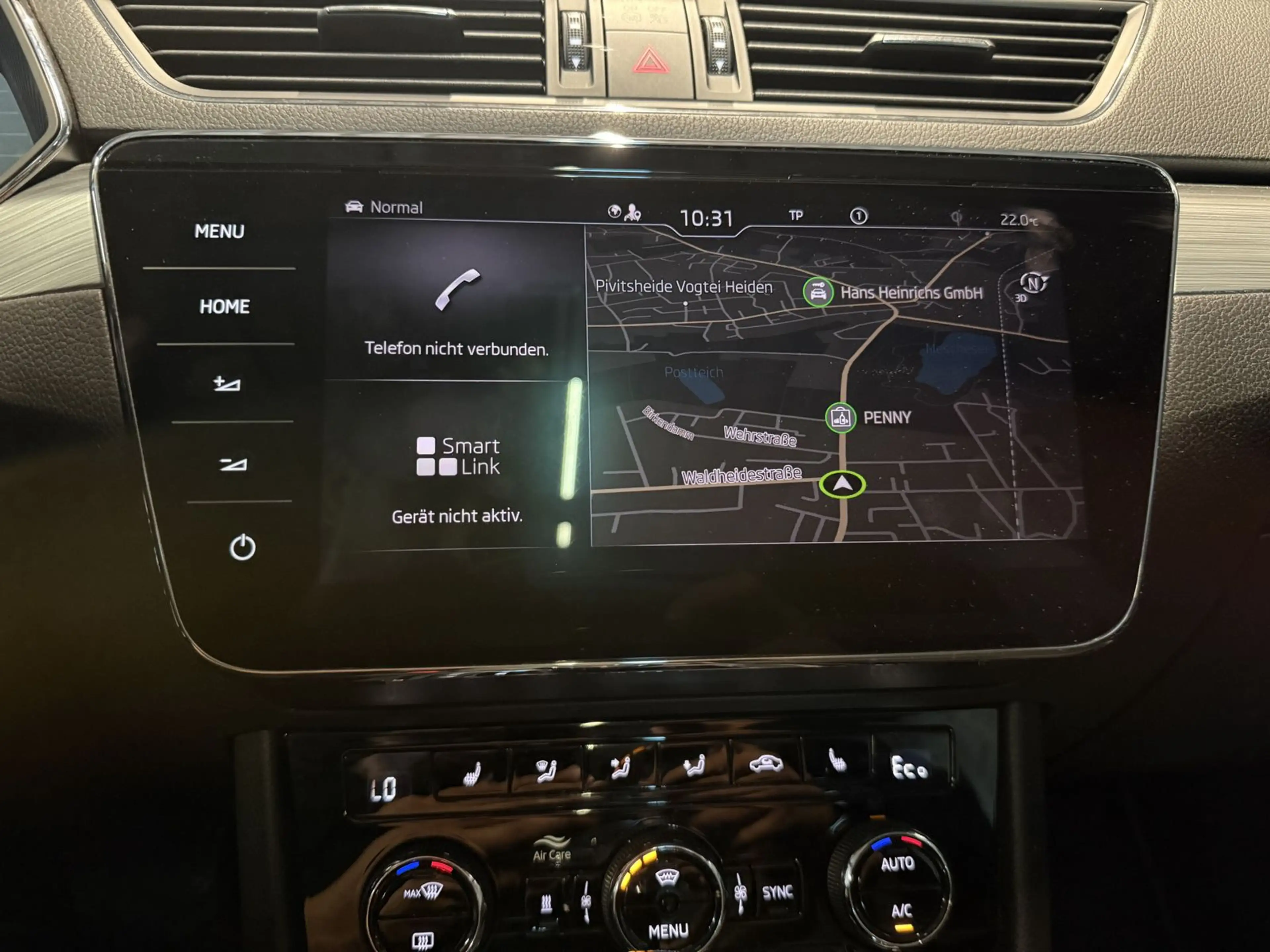 Skoda Superb Ambition iV AHK/Pano/DCC/ACC/Kamera/Navi — photo 15