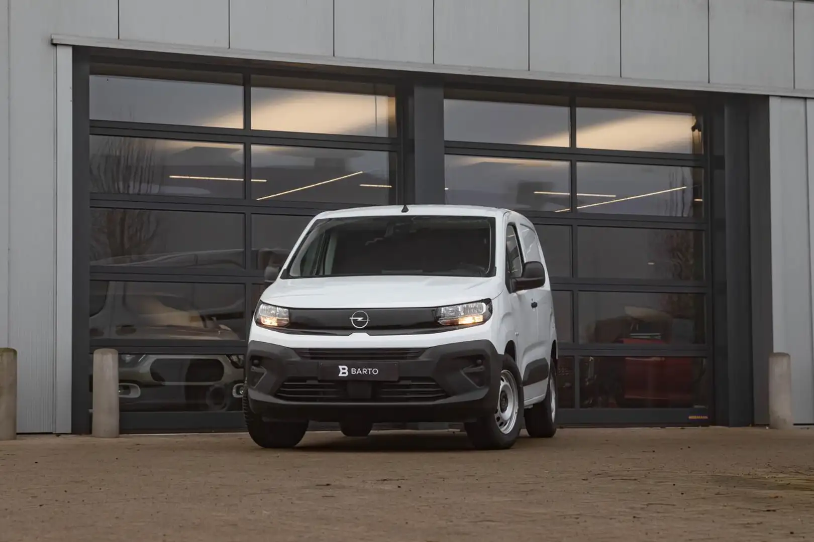 Opel Combo Diesel - 100 PK - 3-zit - Camera - Airco - Appl... Blanc - 1