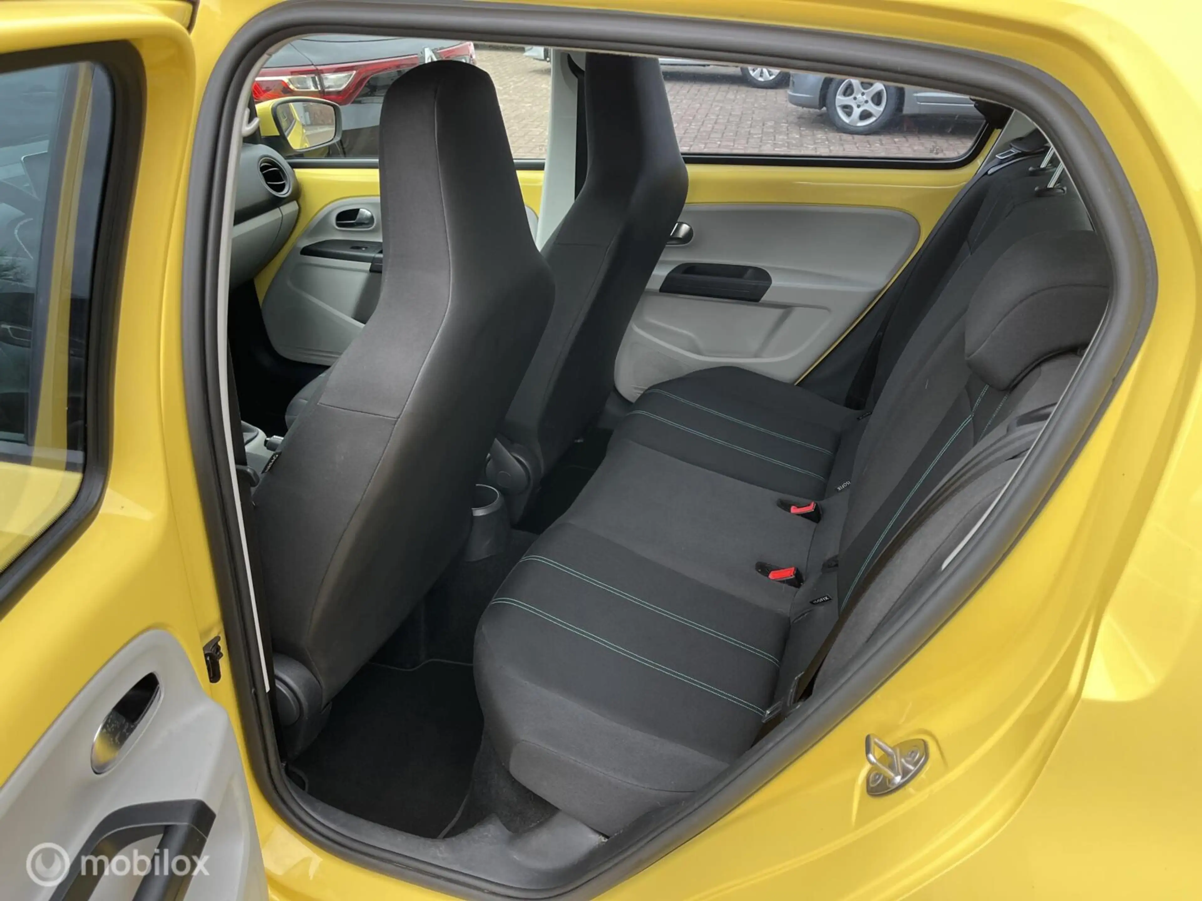 SEAT Mii 1.0 Style Connect — photo 15