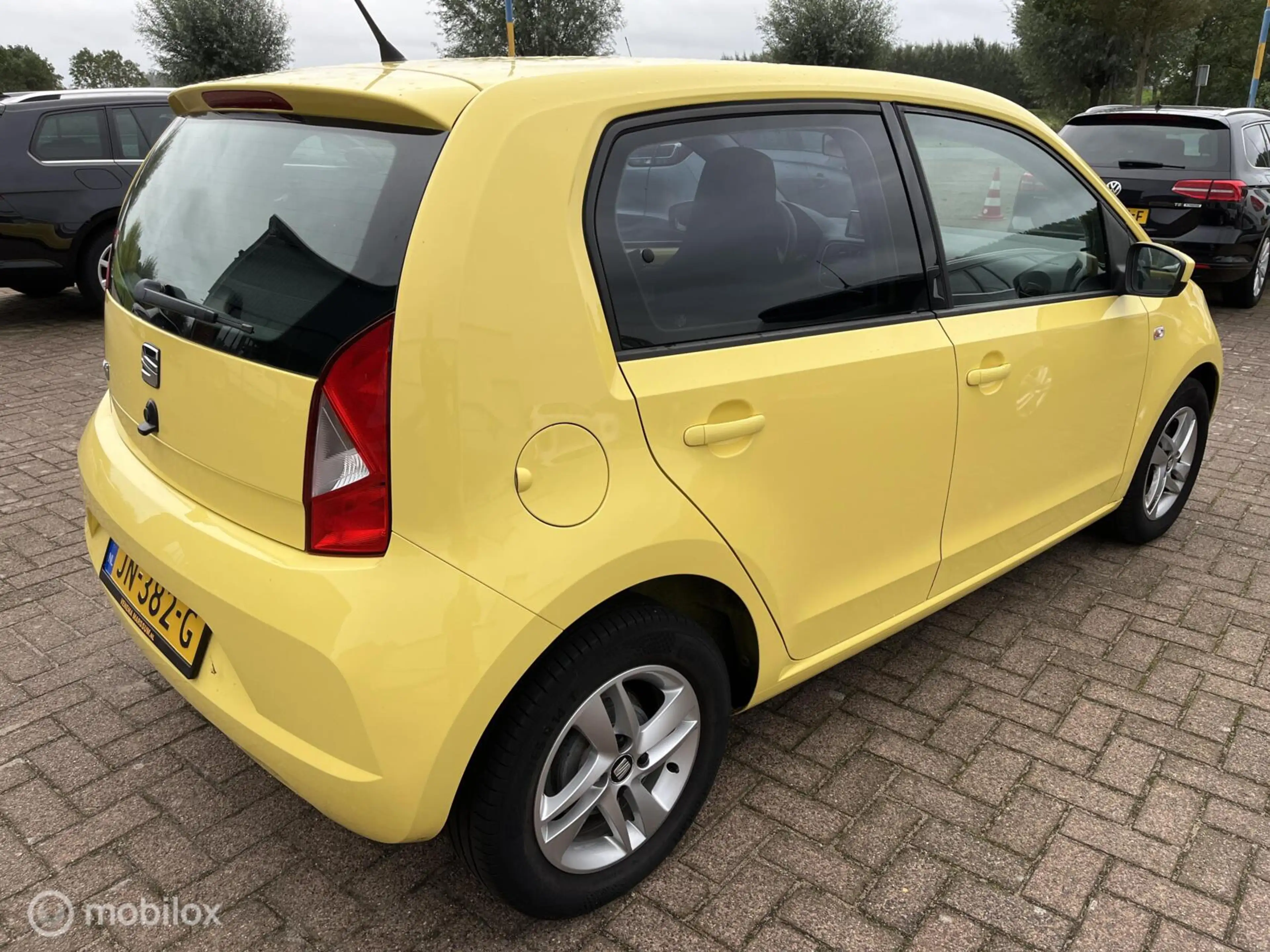 SEAT Mii 1.0 Style Connect — photo 4