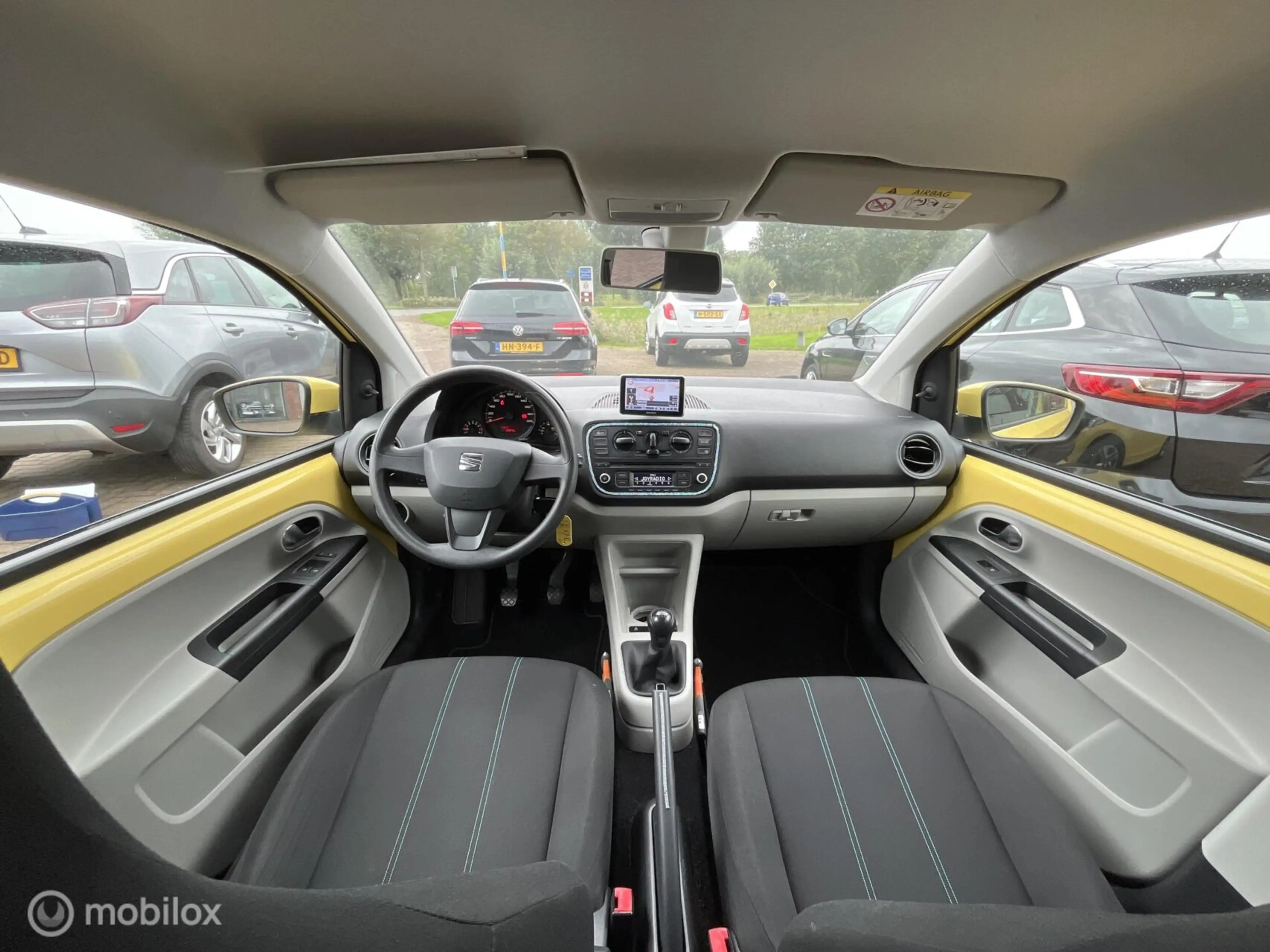 SEAT Mii 1.0 Style Connect — photo 12