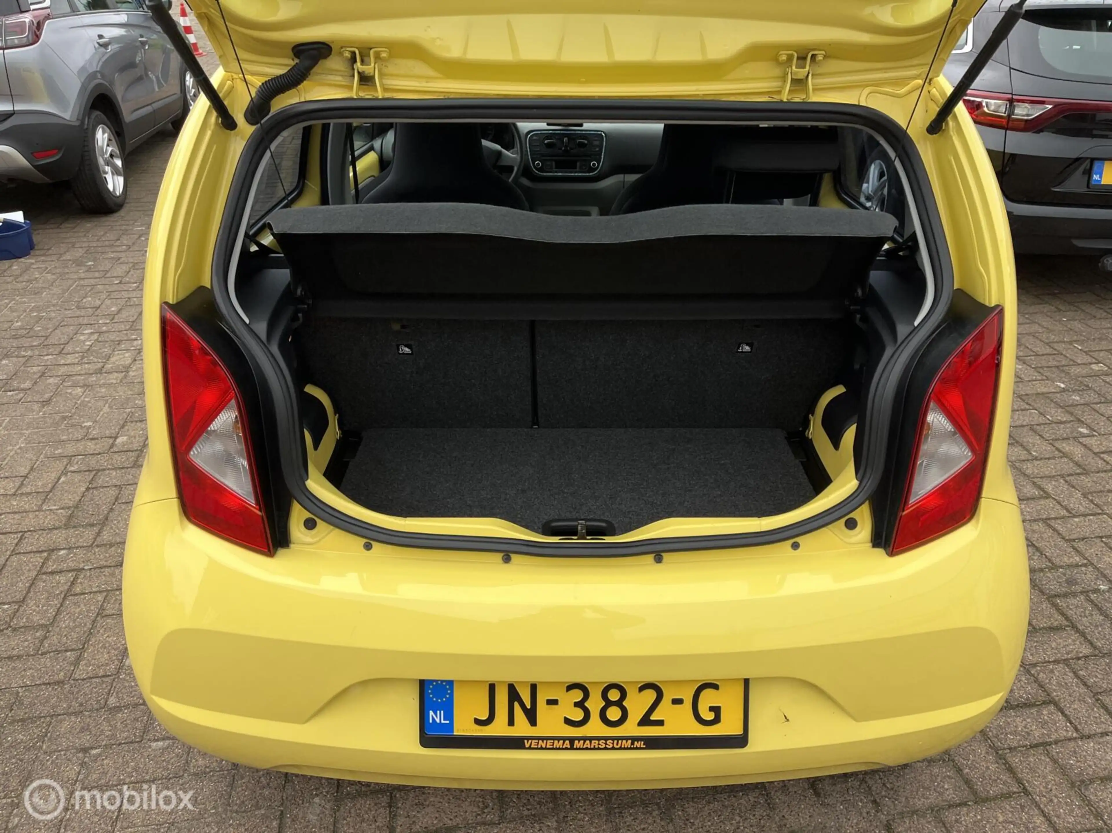 SEAT Mii 1.0 Style Connect — photo 11