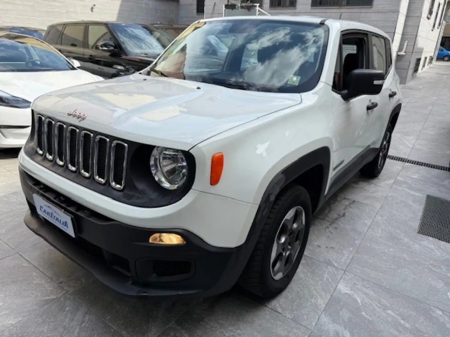 Jeep Renegade 2.0 Mjt 4WD Active Drive Sport Bianco - 1