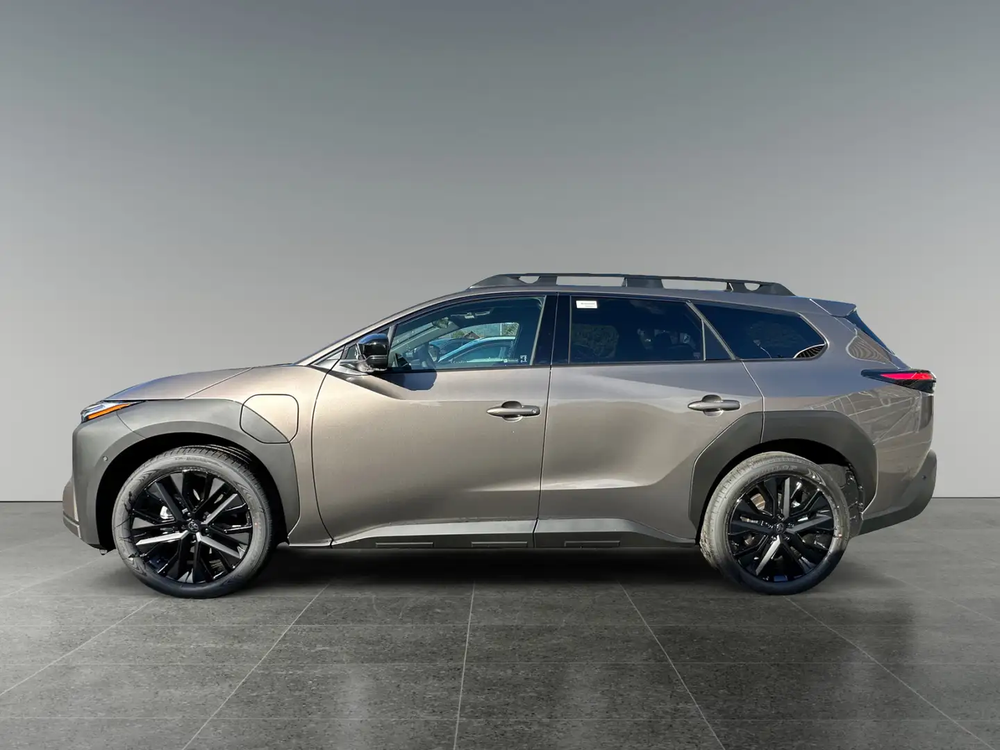 Toyota bZ4X Touring 5-Türer Lounge Elektromotor / 75 kWh Braun - 2