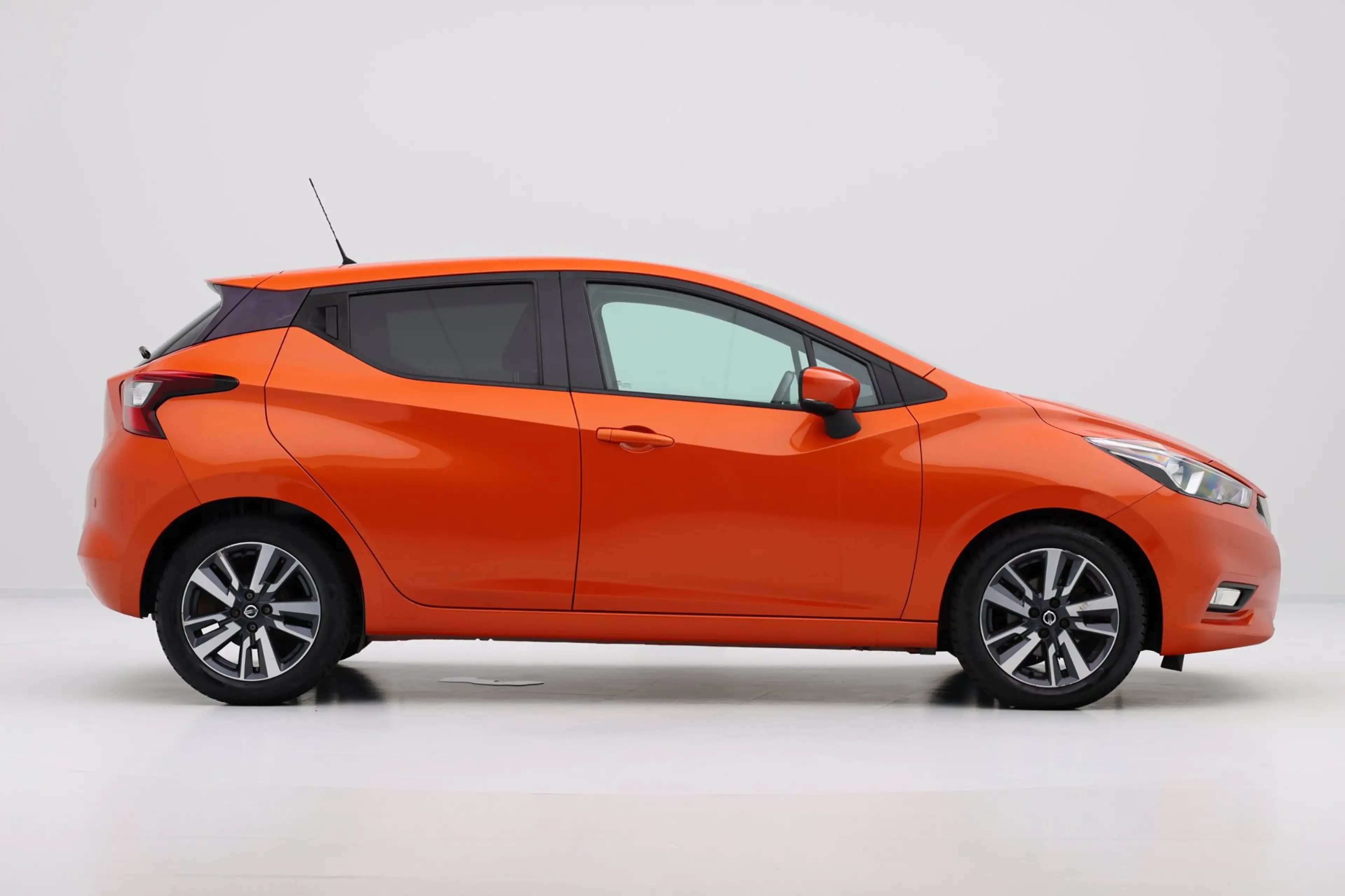 Nissan Micra 0.9 IG-T N-Connecta Navi|Cam|Clima|LMV — photo 25