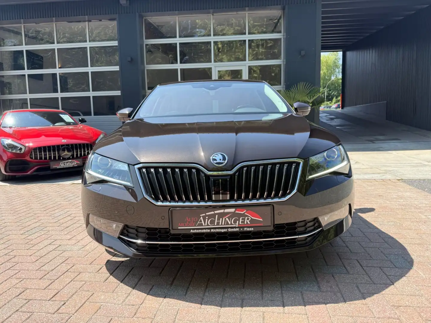 Skoda Superb Lim. Ambition 1.Hand Bi-Xenon 8-Fach Ahk Brun - 2