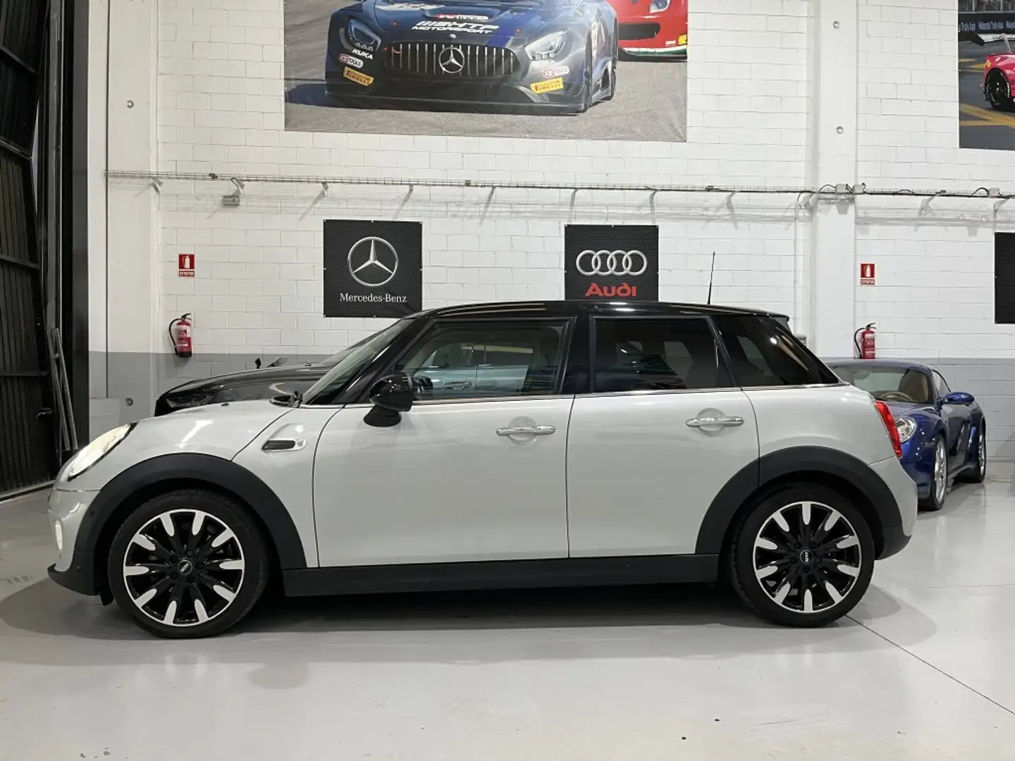 MINI Cooper Aut. Gris - 1