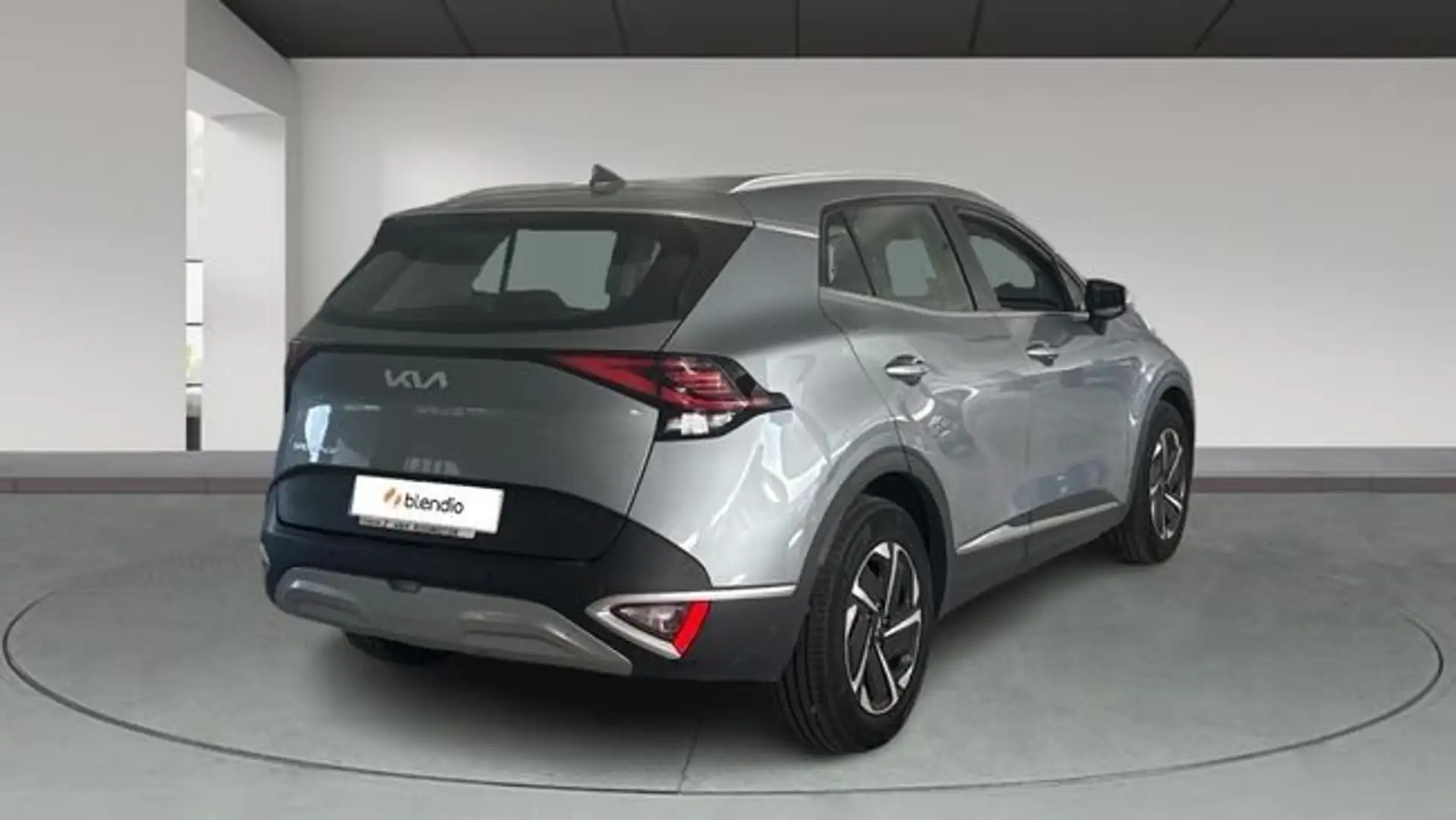 Kia Sportage 1.6 CRDi MHEV Drive 4x2 136 Gris - 2