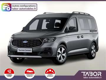 Grand 122 AWD Active Pano