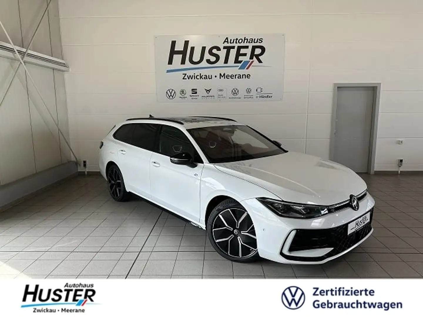 Volkswagen Passat Variant R-Line "Black Style" 2.0 TDI DSG *AHK,STHZ,Panora Blanc - 1