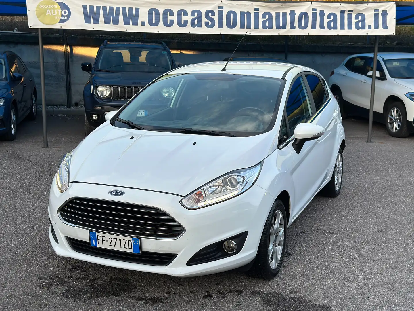 Ford Fiesta 5p 1.4 Titanium Gpl 95cv E6 Blanco - 1