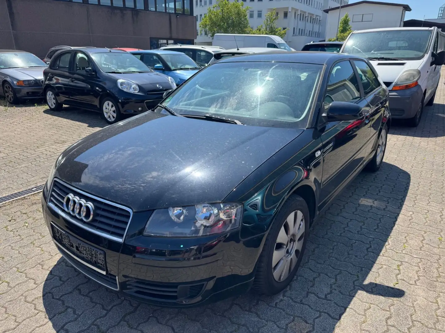 Audi A3 1.6 Attraction Noir - 2