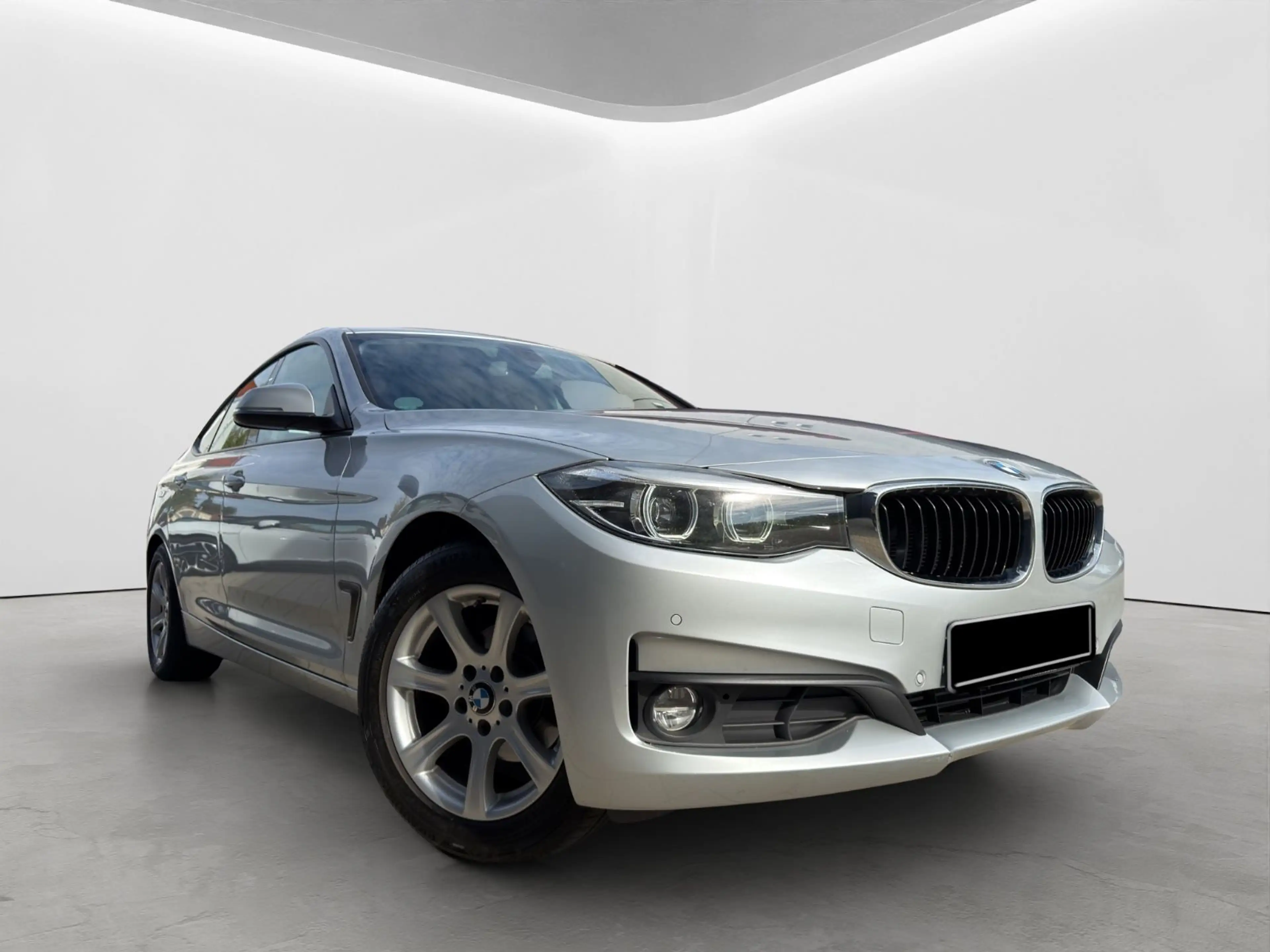 BMW 318 318 GranTurismo BMW SCHECKHEFT|2.HAND — photo 9