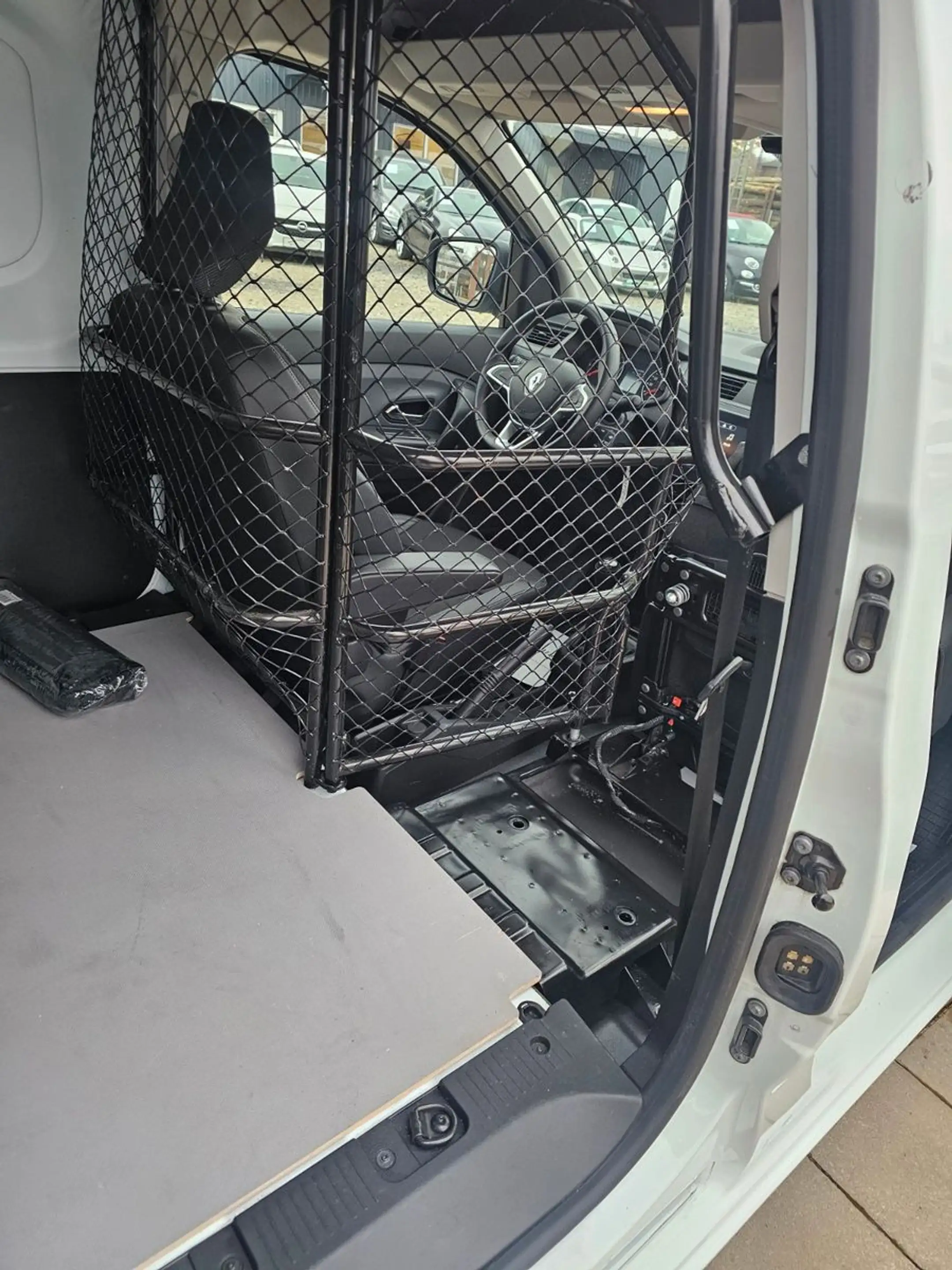 Renault Express Extra Klima PDC — photo 9