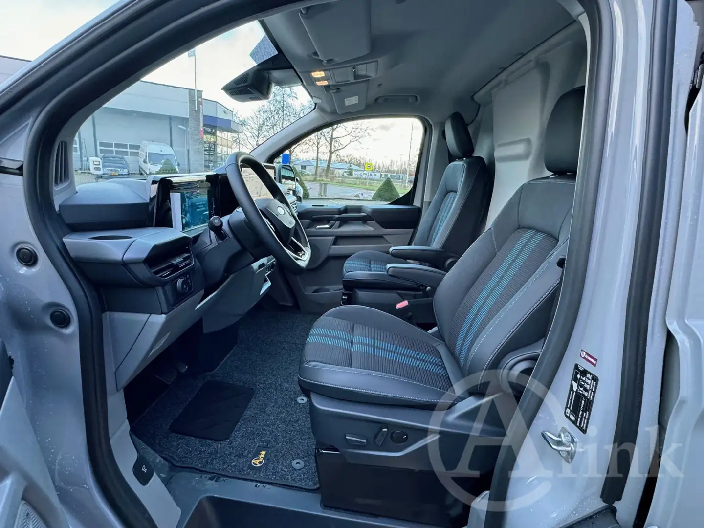 Ford Transit Custom 300 L2 Sport BPM vrij Stoel + Stoel 170 PK 360° AU Grau - 2