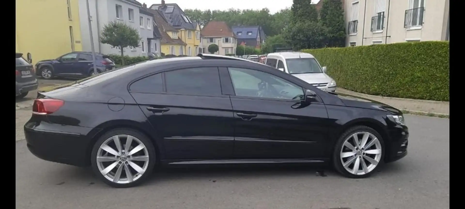 Volkswagen Passat CC CC 2.0 184 HP, R-Line Schwarz - 2