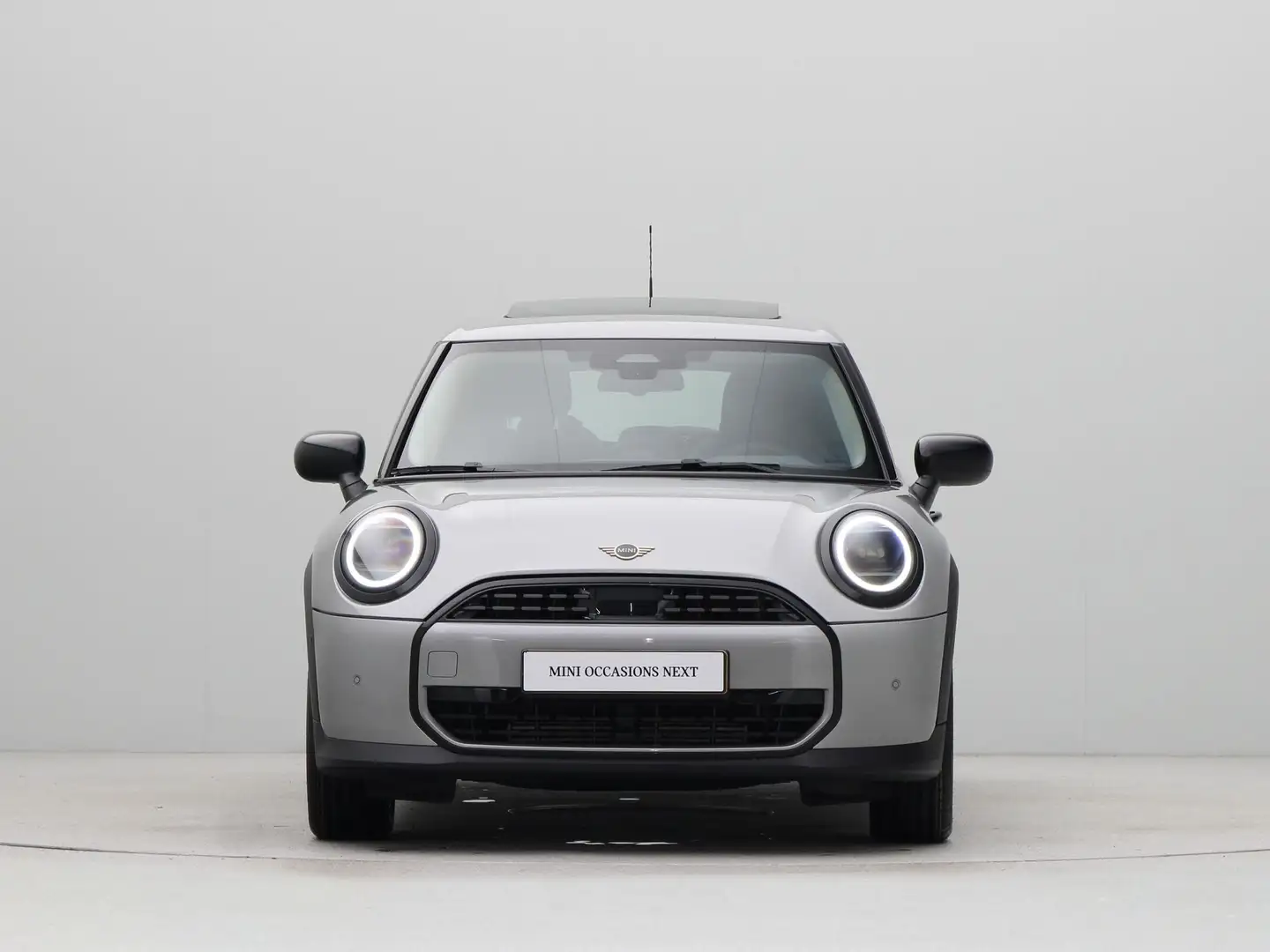 MINI Cooper C 5-deurs Classic Pakket M Grijs - 2