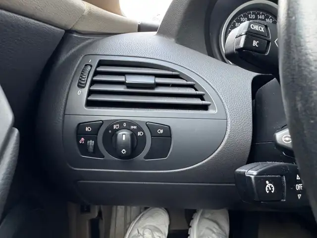BMW 6 Series view 7
