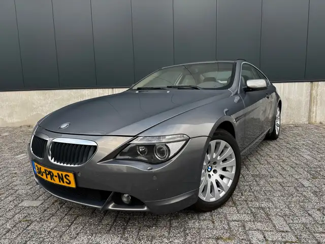 BMW 6 Series view 10