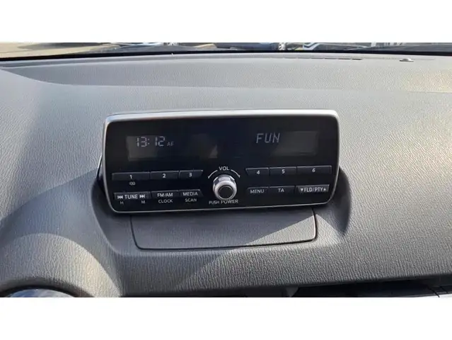 Mazda 2 view 10