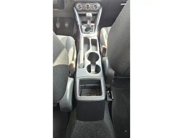 Mazda 2 view 22