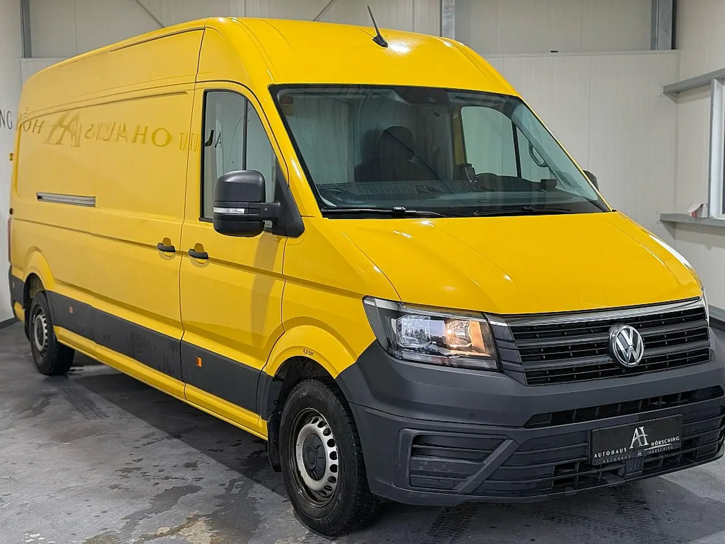 Volkswagen Crafter Crafter 35 Kasten MR L4H3 2,0 TDI BMT Aut. Sarı - 1