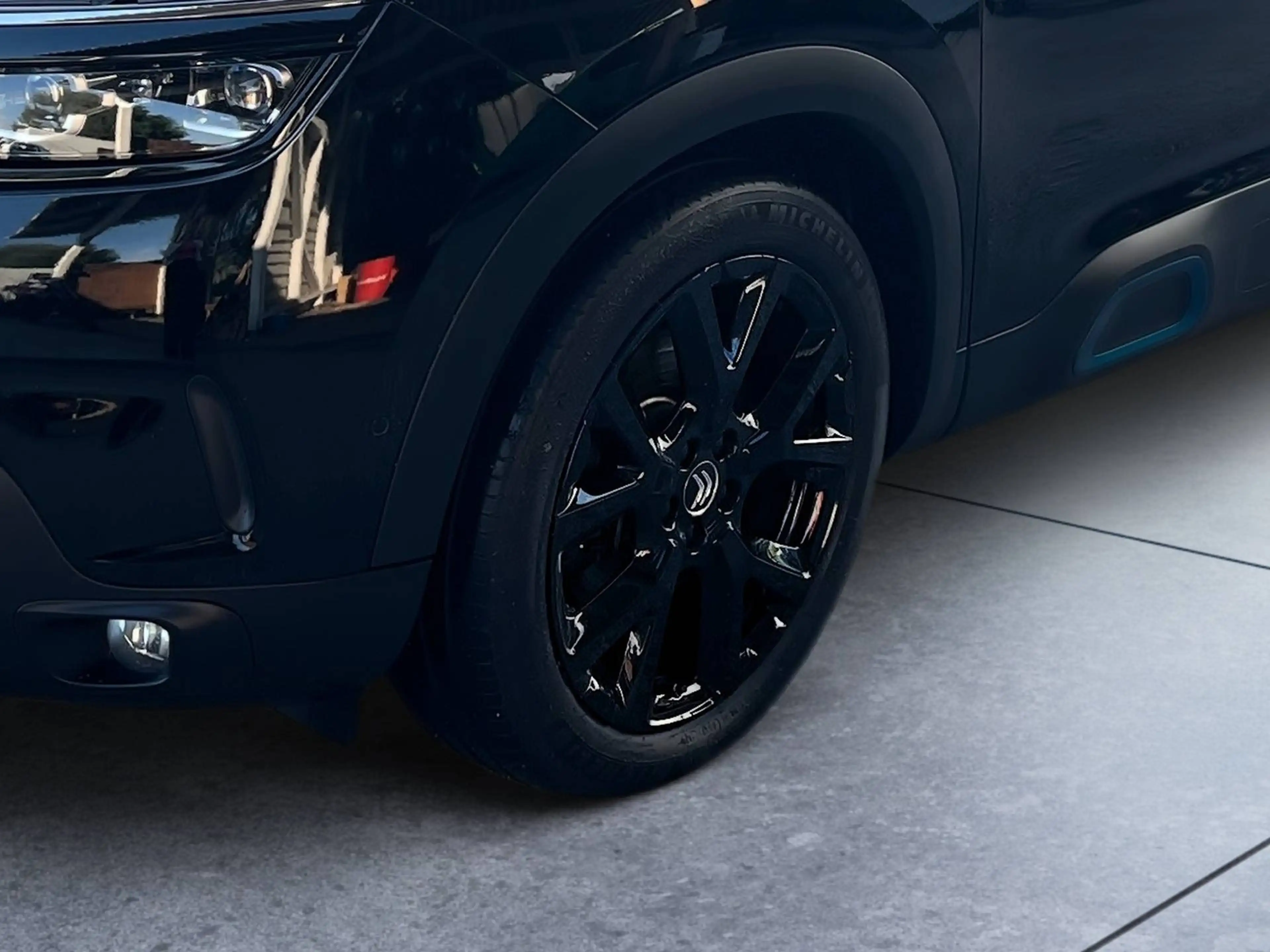 Citroen C5 Aircross Shine Hybrid — photo 4