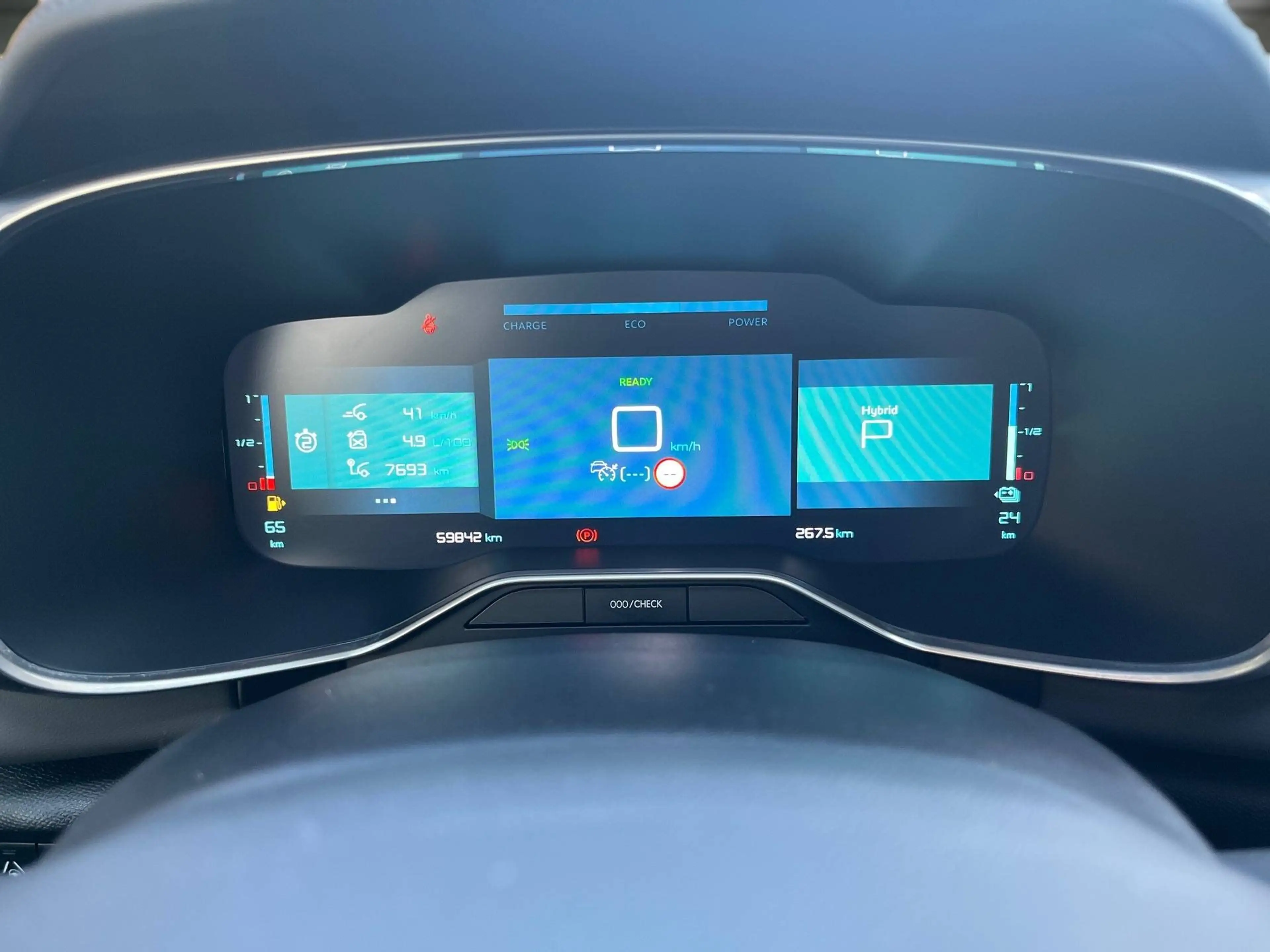 Citroen C5 Aircross Shine Hybrid — photo 5