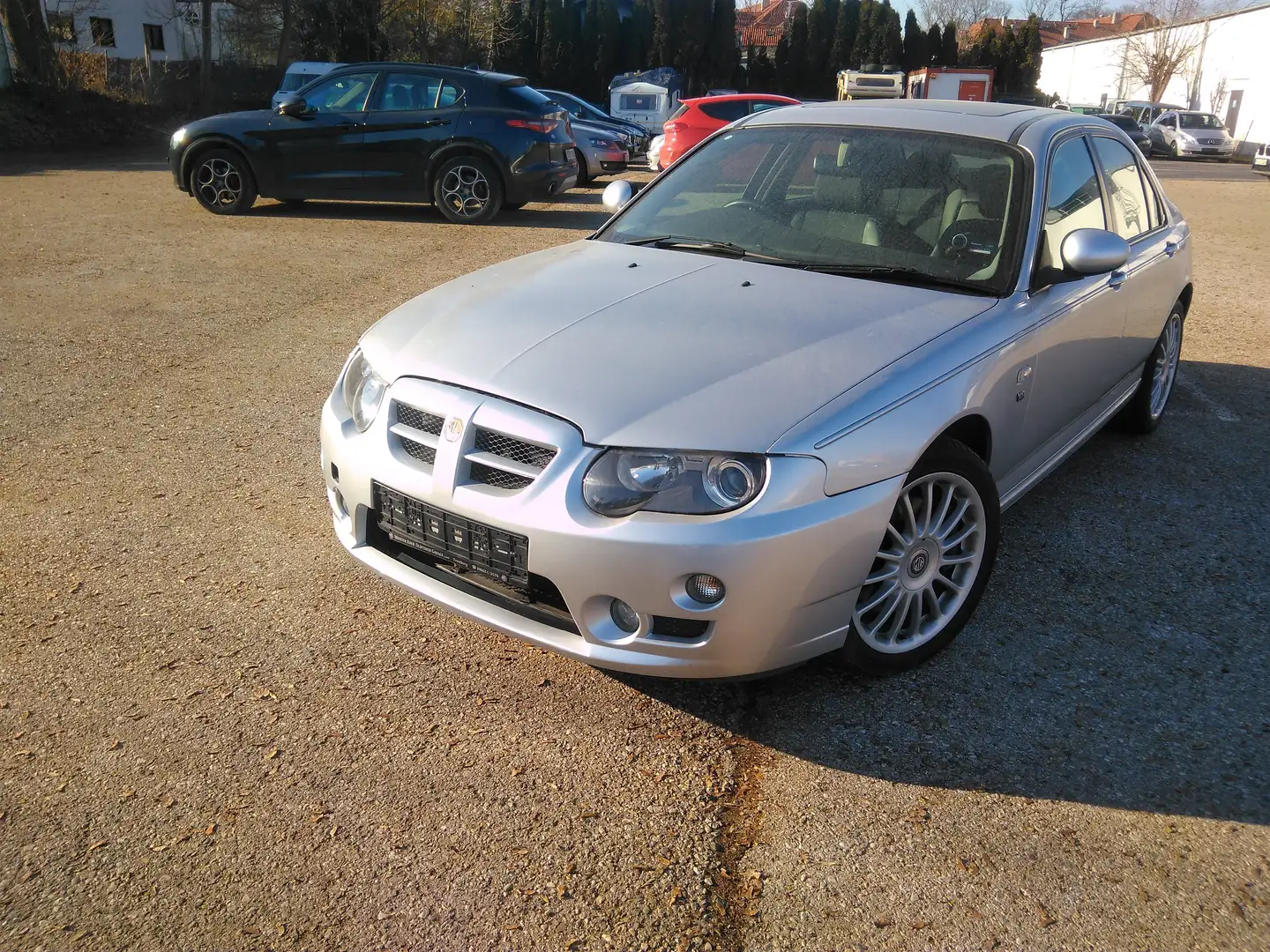 MG ZT SE 4.6 V8 Argintiu - 1