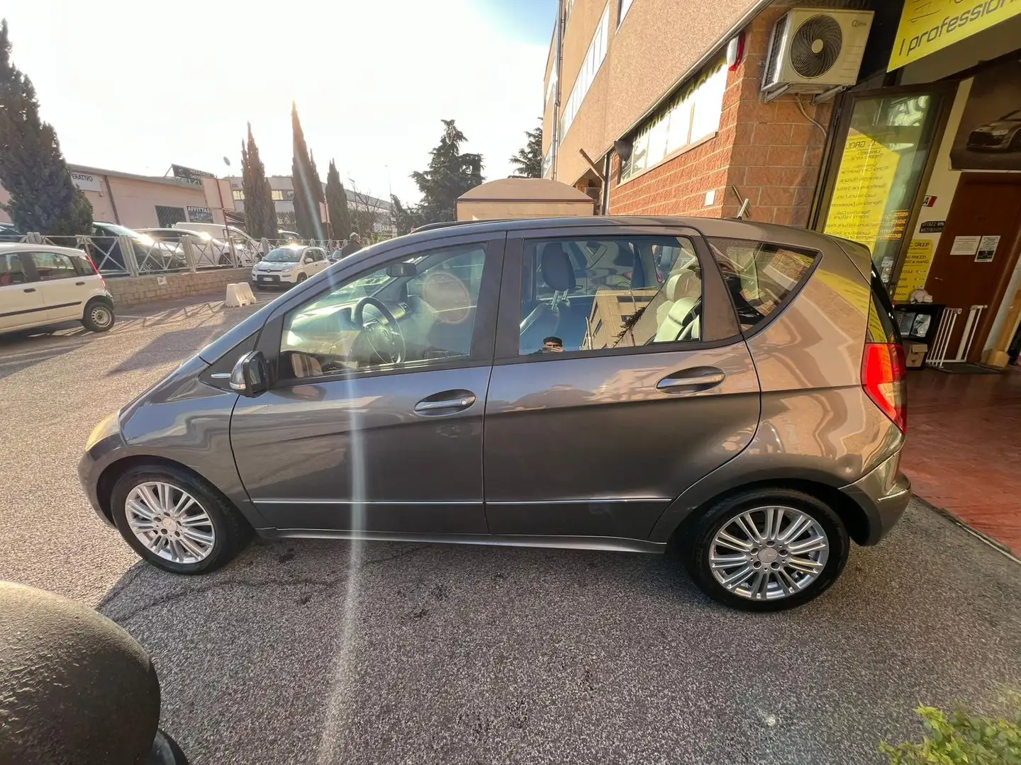 Mercedes-Benz A 180 A 180 cdi Elegance FL Grigio - 2