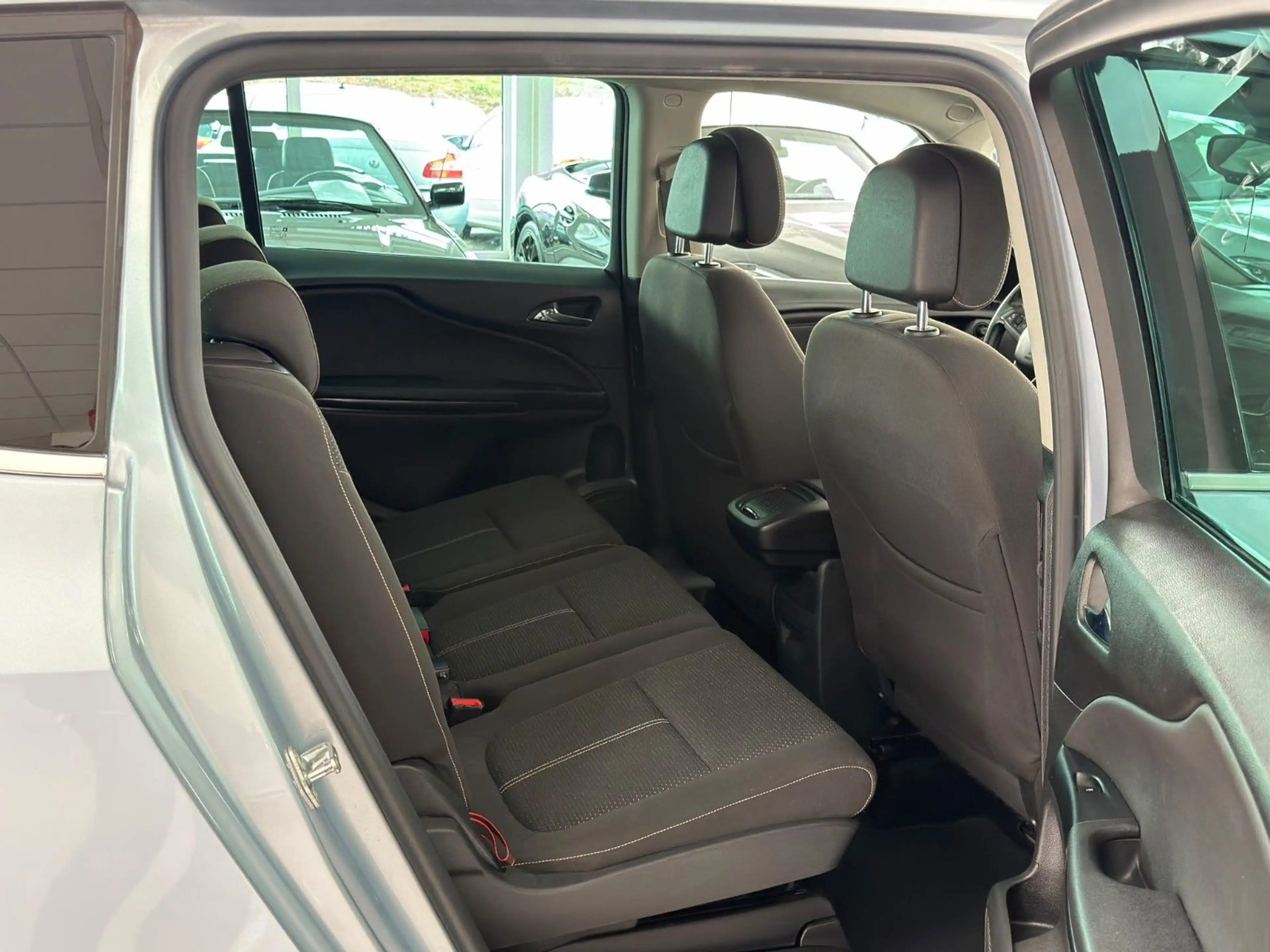 Opel Zafira C Innovation+7-Sitzer+Navi+Kamera+SpurAss — photo 14