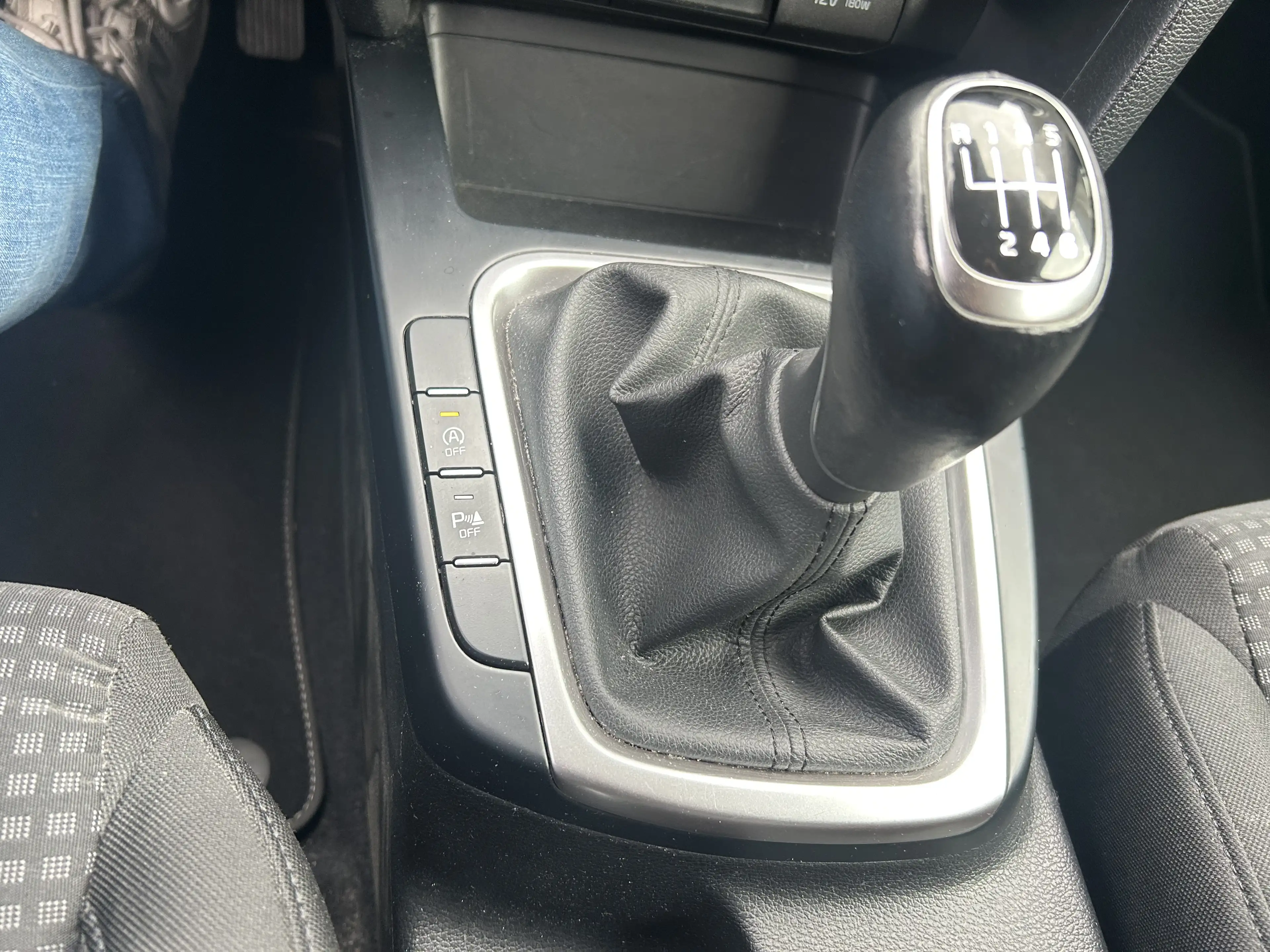 Kia Ceed / cee'd 1.0 T-GDi 5 PORTES AIRCO BLUETOOTH SIEGE CHAUFFANT VOLANT CHAUFFANT GARANTIE 12 MOIS — photo 15
