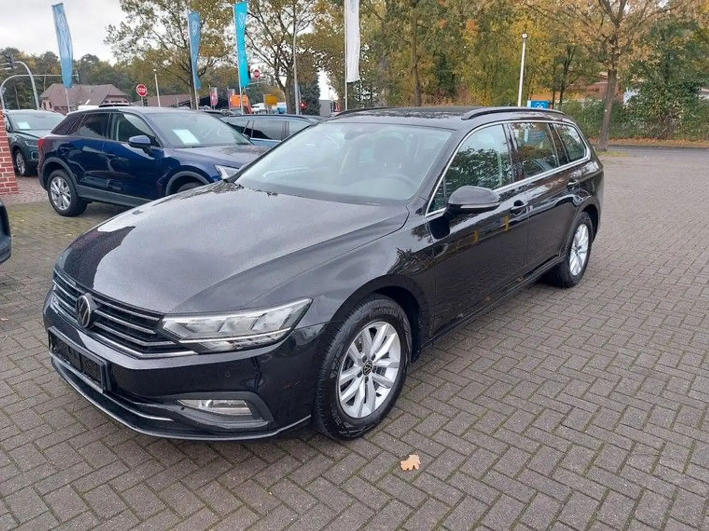 Volkswagen Passat Variant 1,5 TSI Business DSG*Kamera*NAVI Noir - 1