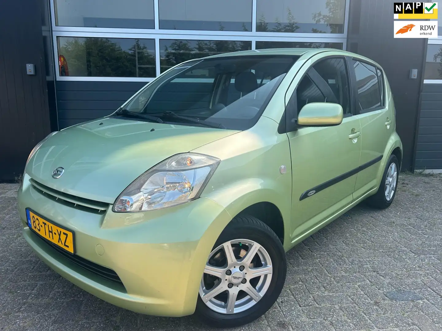 Daihatsu Sirion 2 1.3-16V Comfort|Airco|Jaar APK!| Groen - 1