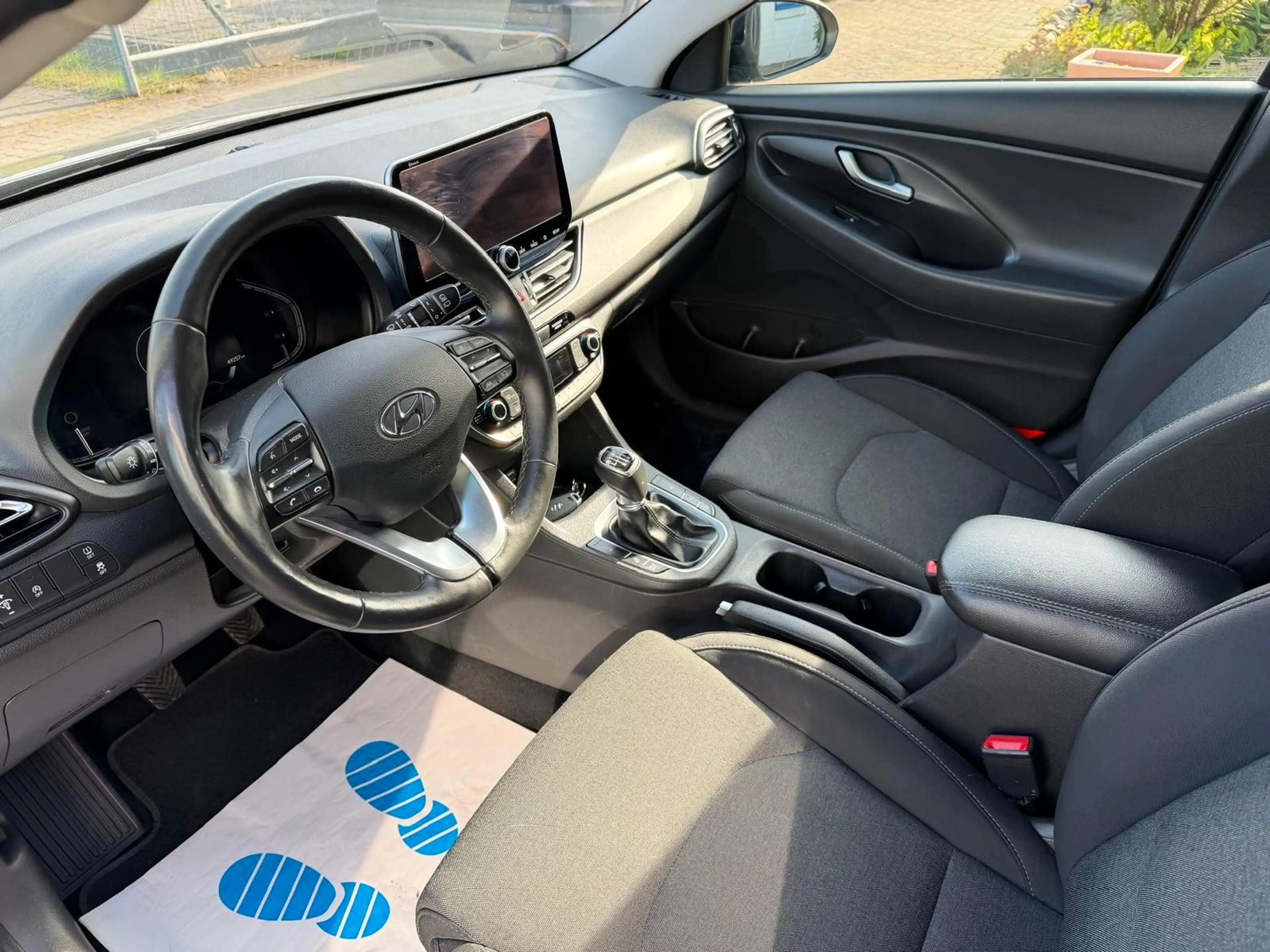 Hyundai i30 i30 Edition 30+ Mild-Hybrid/Navi/Kamera/LED/SHZ — photo 9