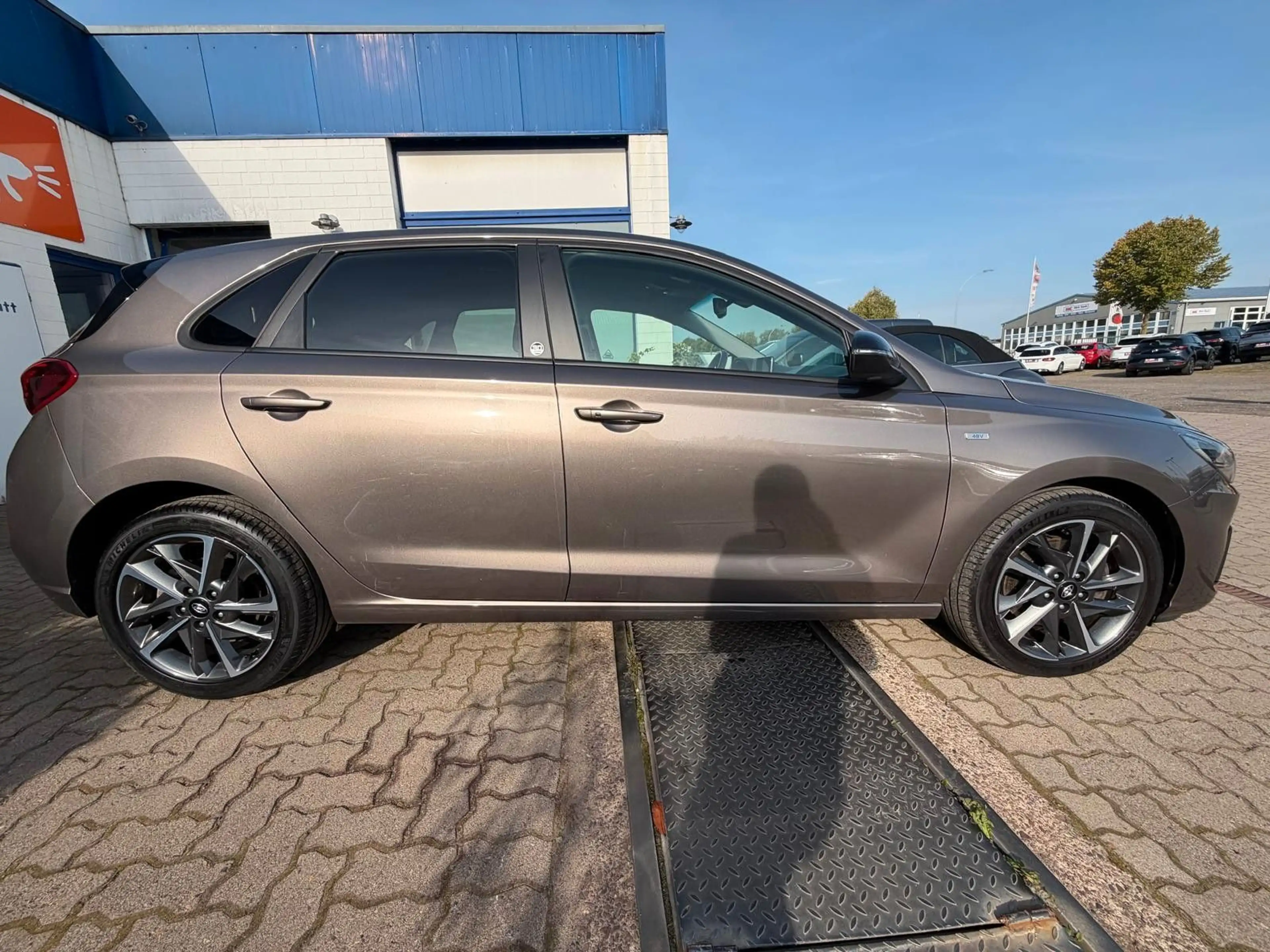 Hyundai i30 i30 Edition 30+ Mild-Hybrid/Navi/Kamera/LED/SHZ — photo 4