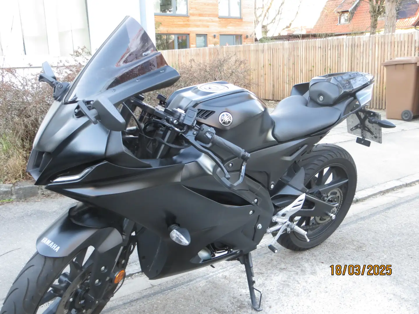 Yamaha YZF-R125 Supersportler Negru - 2